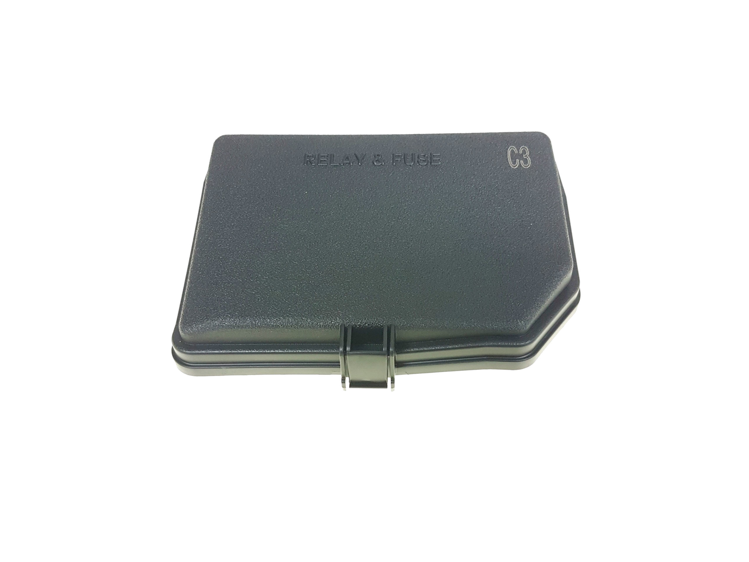 82662-0D322 - YARIS III 17-20 КРИШКА БЛОКУ ЗАПОБІЖНИКІВ