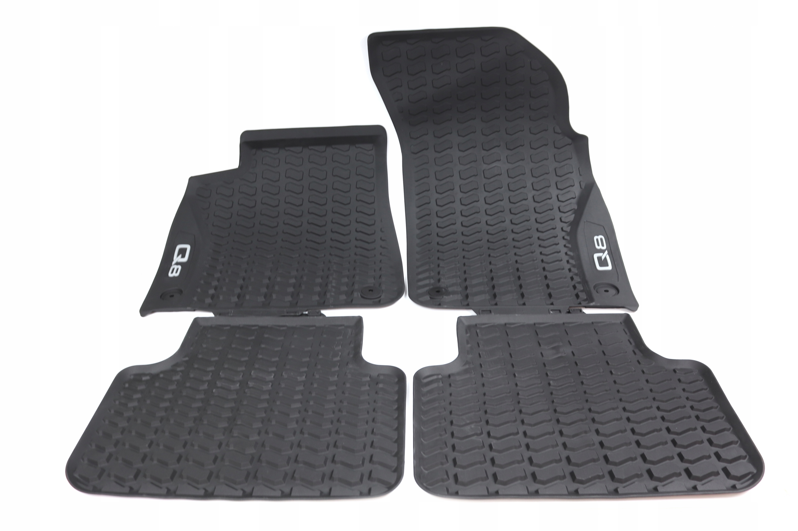 Килимки Audi OE gumowem8061501041 2 el. + Килимки Audi OE gumowem1061512a 2 el.