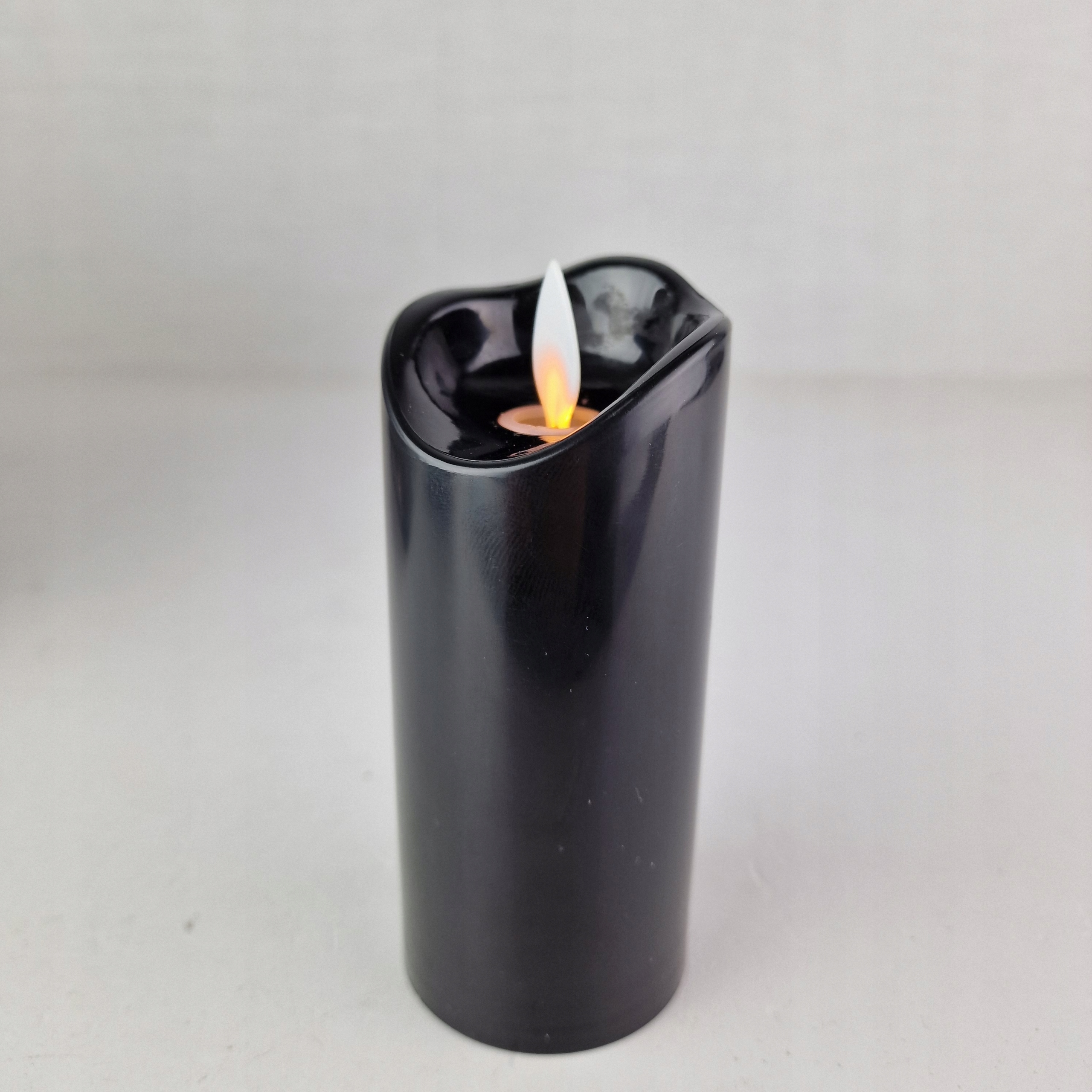 ŚWIECZKA LED WKŁAD DO ZNICZA ZNICZY RUCHOMY PŁOMIEŃ NA BATERIE ŚWIECA 12,5 Rodzaj led