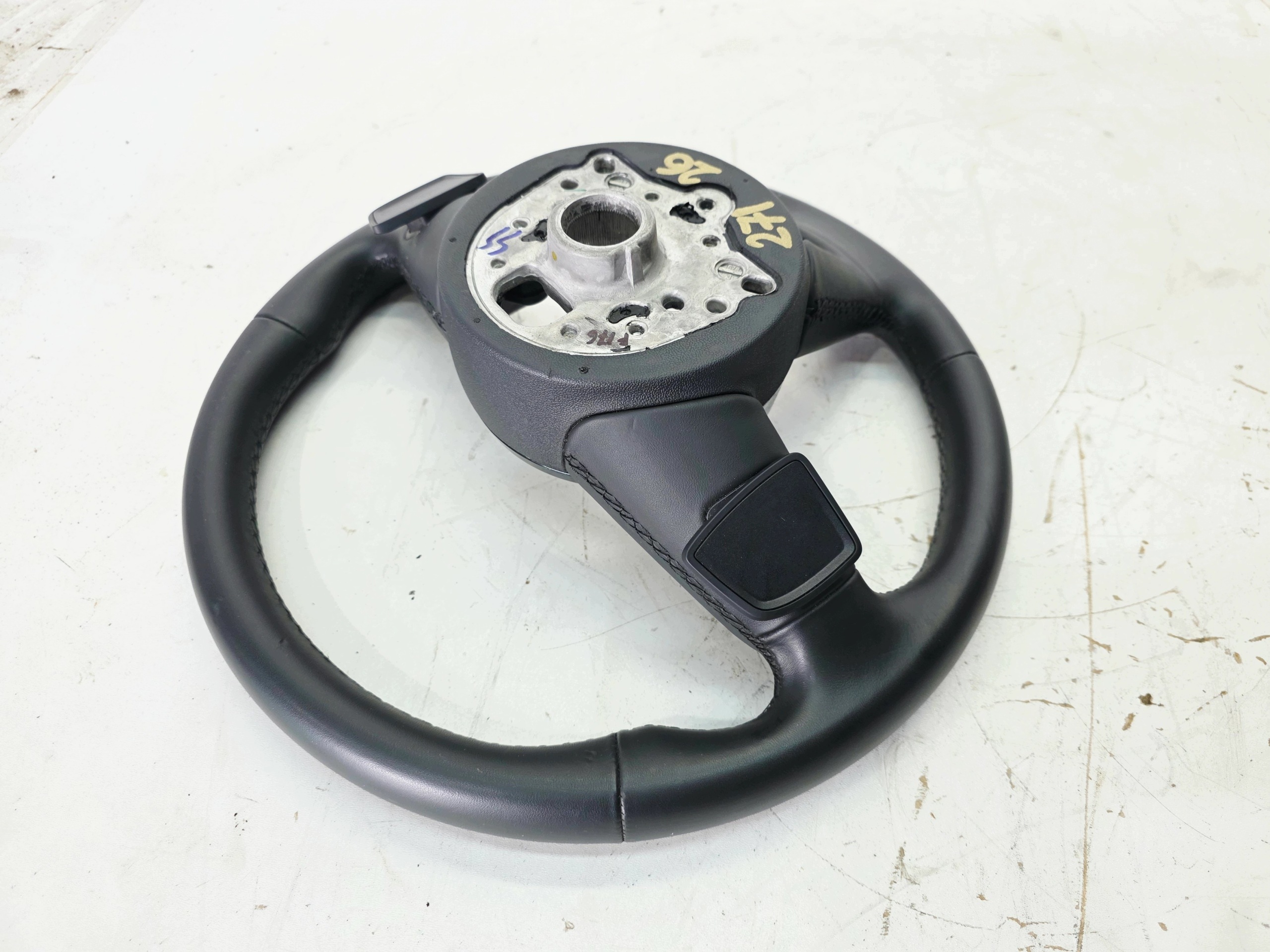 lenkrad Leder MULTIFUNKCJNA AUDI A4 B9 A5 8W 8W0419091FP INU 27/26