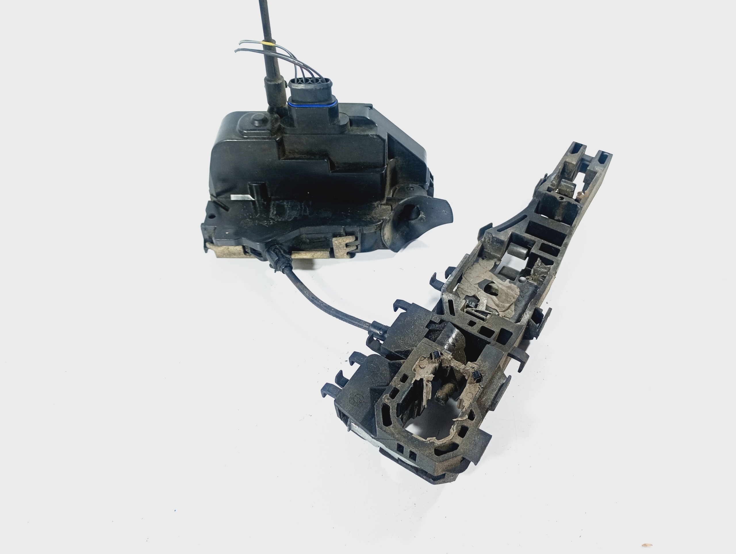 lock door of left front RENAULT Megane 2 II 03-09