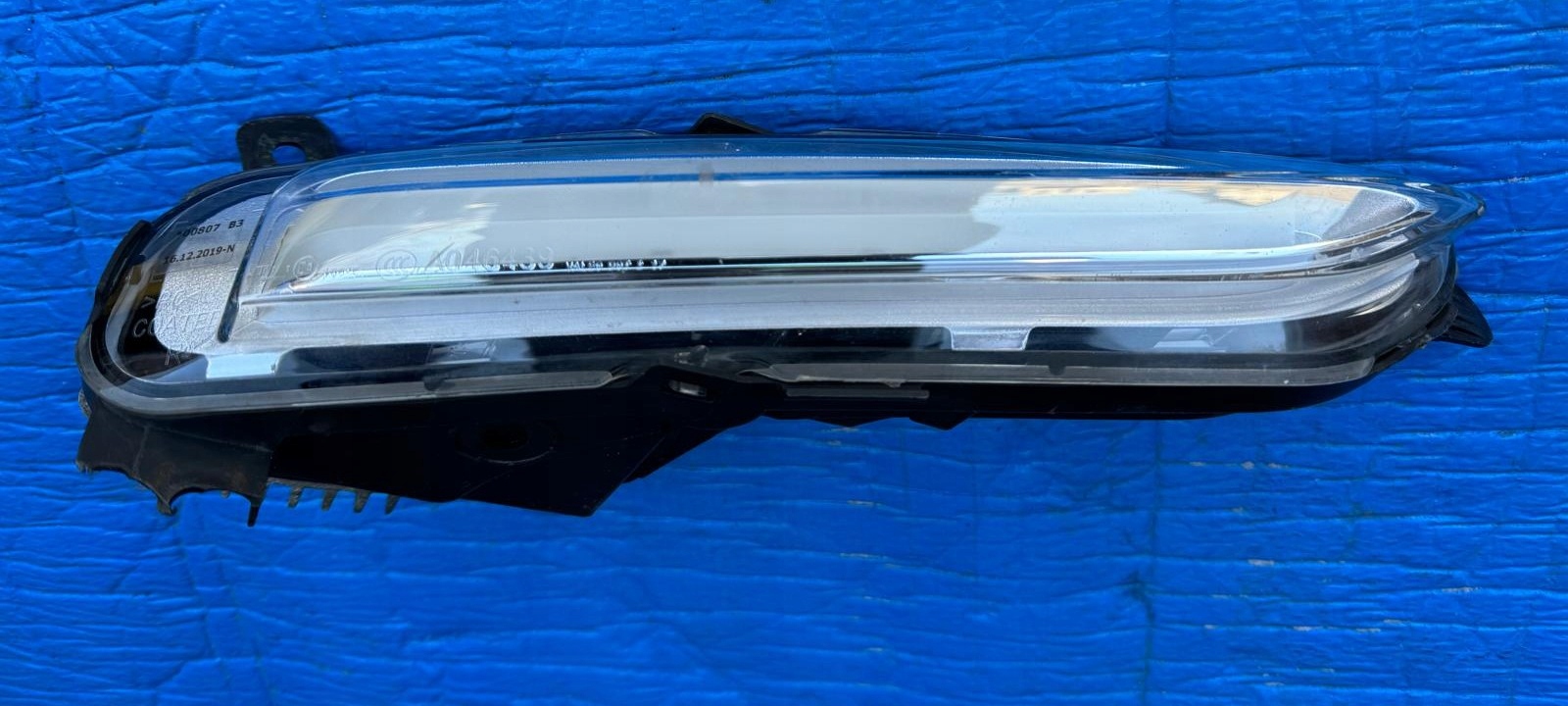 ГАЛОГЕН правый led BMW I3 РЕСТАЙЛИНГ 90156475