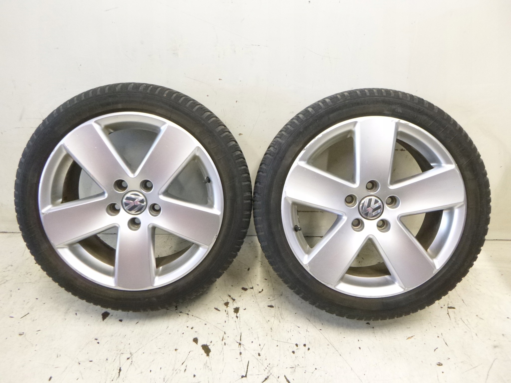 discs aluminium VW Passat B6 + tyres 17" 5x112 225/45 R17