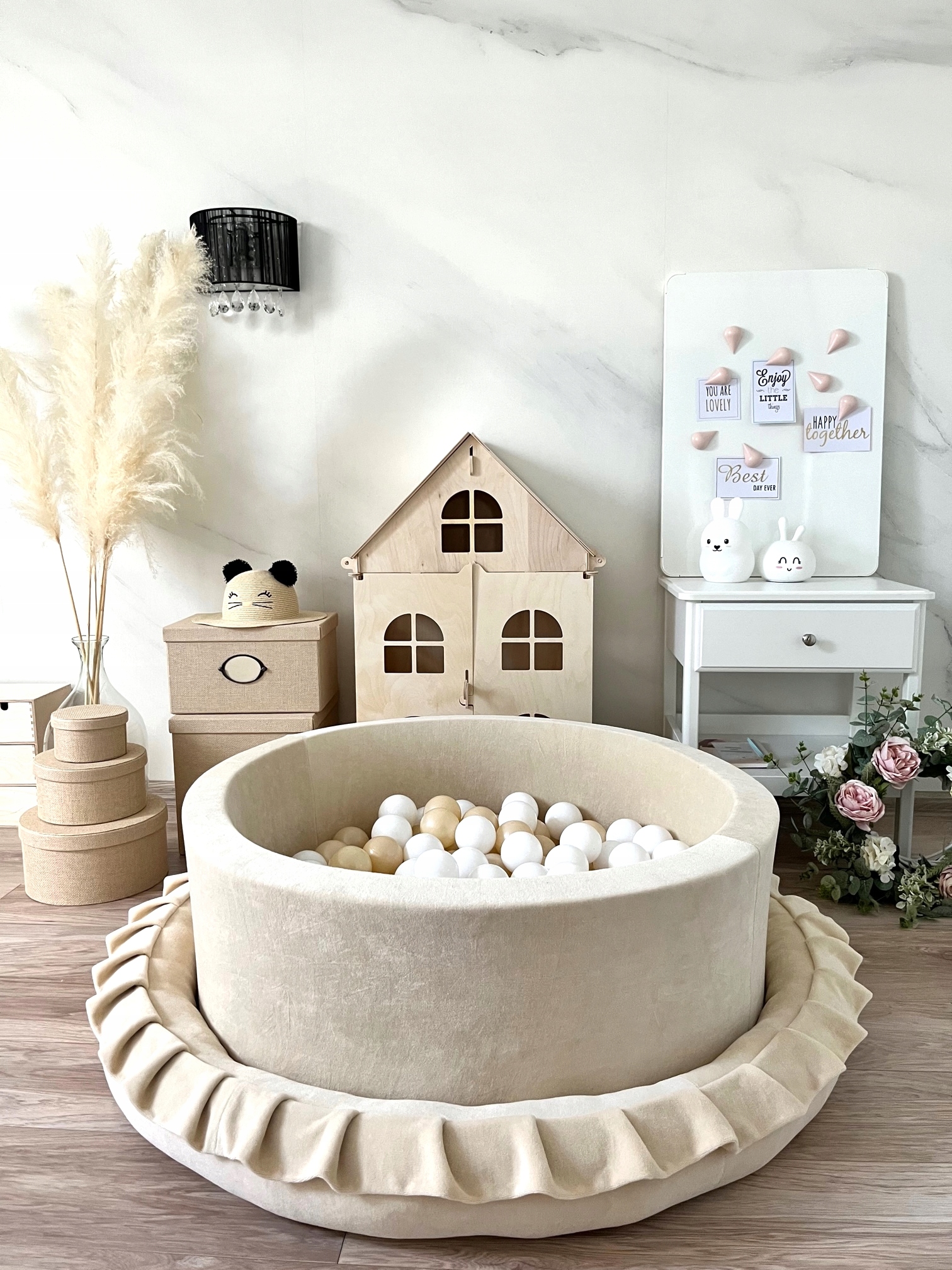 Suchy basen z kulkami Velvet 30x90Kremowy 200piłek Kod producenta 30vel/200