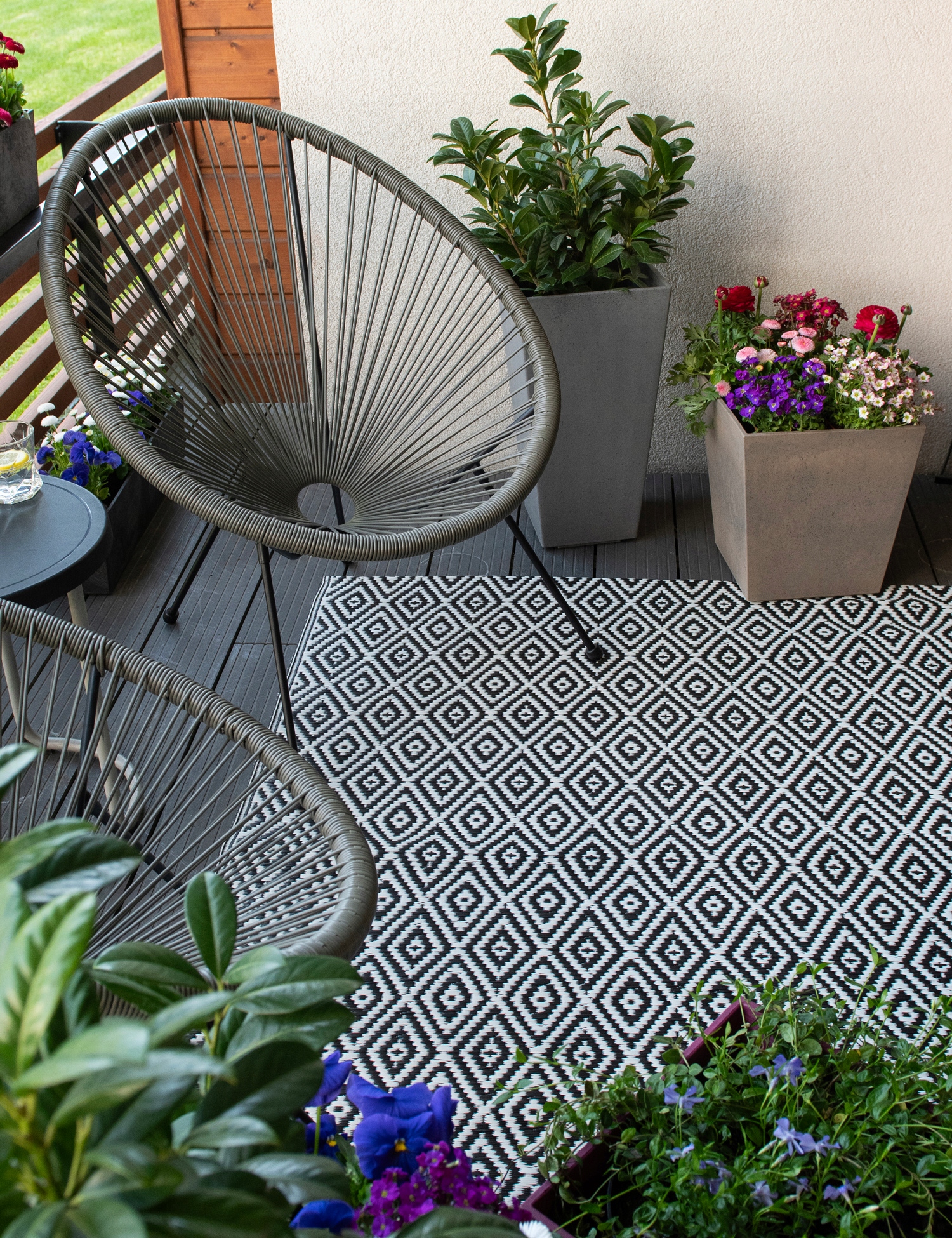 WODOODPORNY DYWAN TARASOWY ZEWNĘTRZNY 160x220cm MATA NA TARAS BALKON OGRÓD Materiał wykonania polipropylen