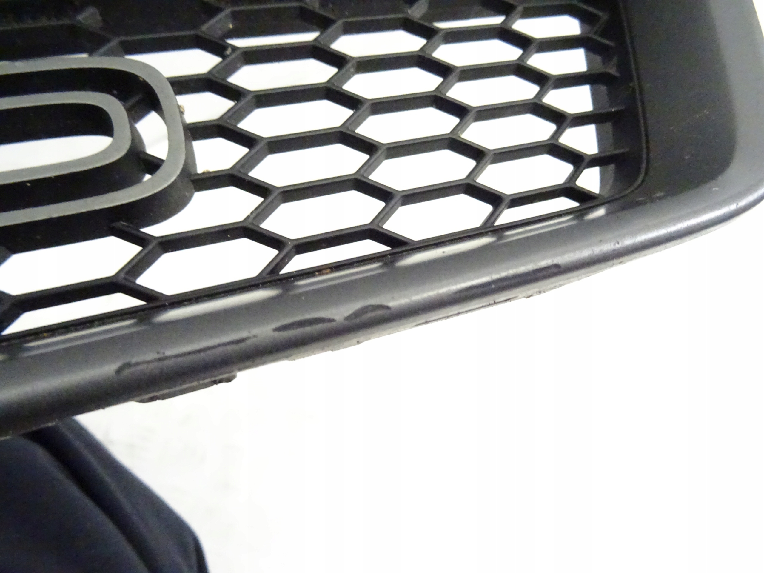 AUDI RS6 C7 LIFT mřížka nárazníku předek přední