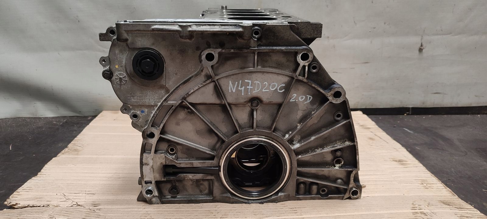 Blok dol of the engine BMW E90 E91 N47D20C