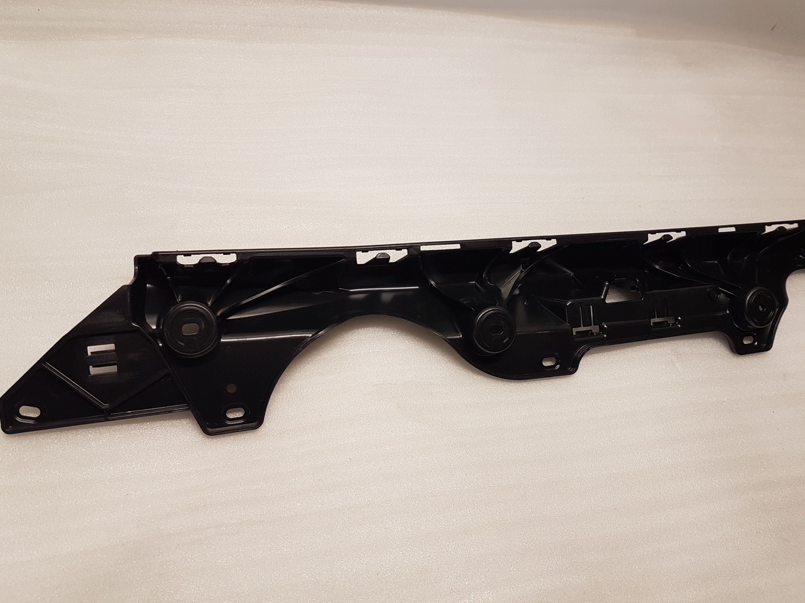 bumper bracket rear part BMW iX3 NA5 5B46200