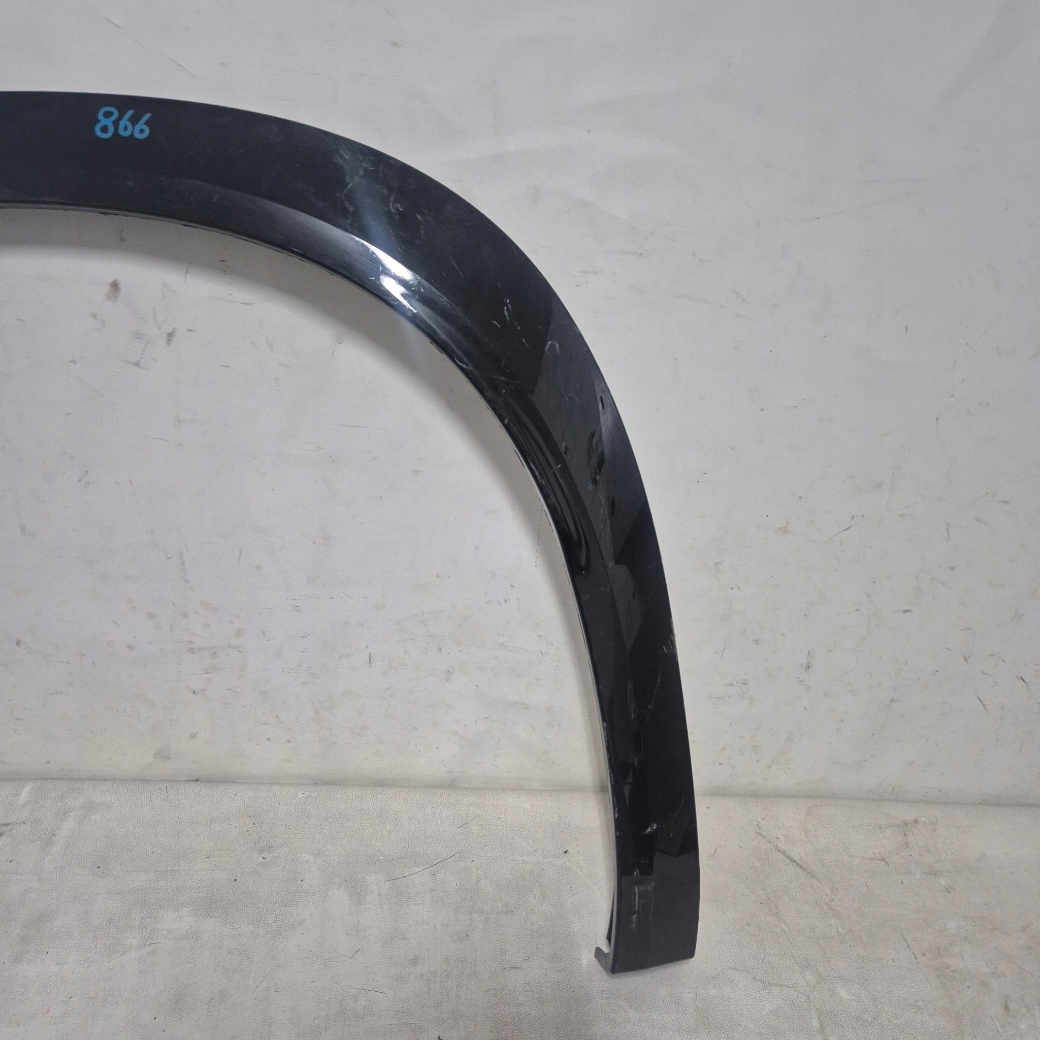 RENAULT AUSTRAL 22-> moulding cap left rear part