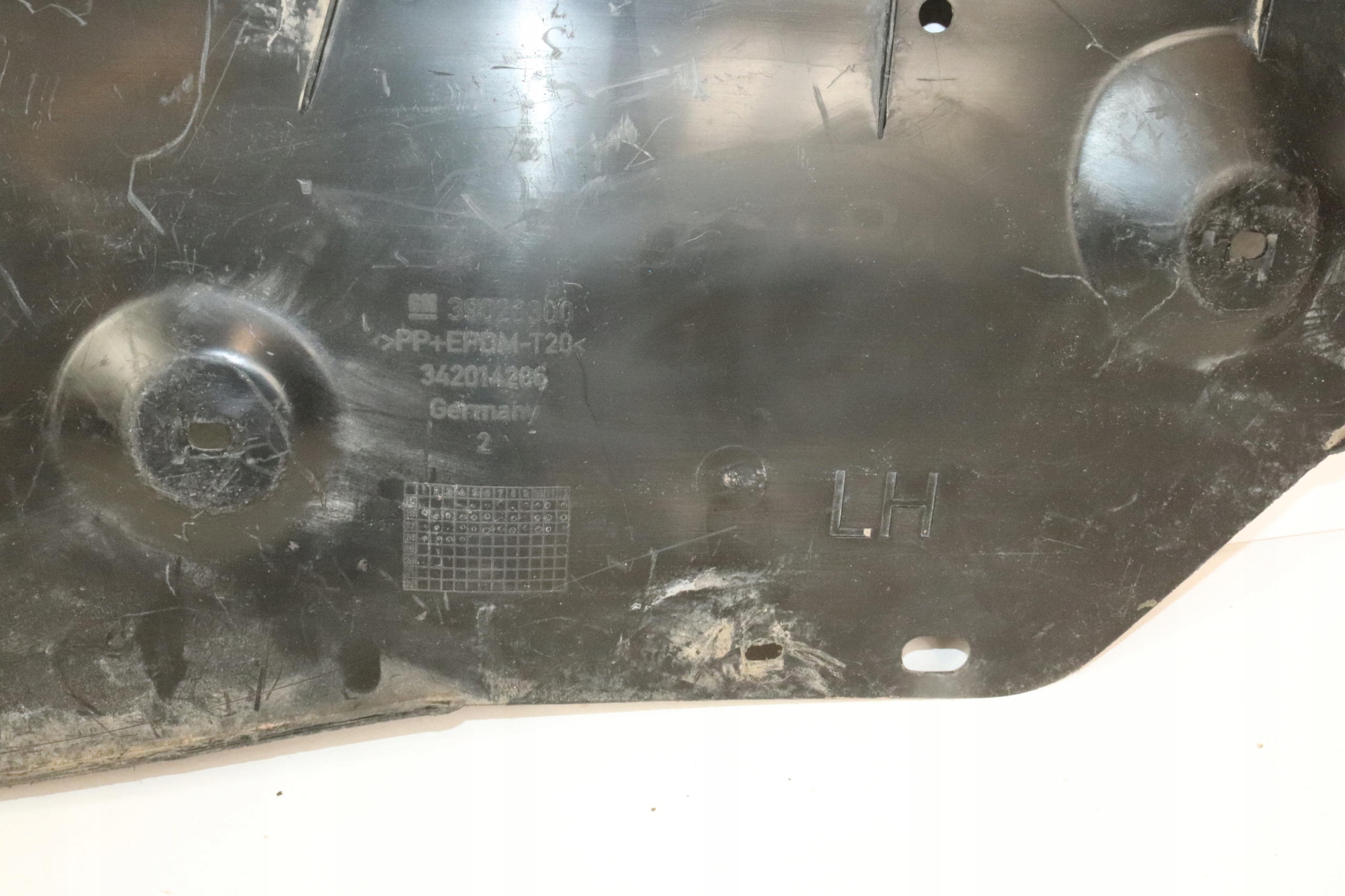 OPEL ASTRA K 5 motor cover left 39026300