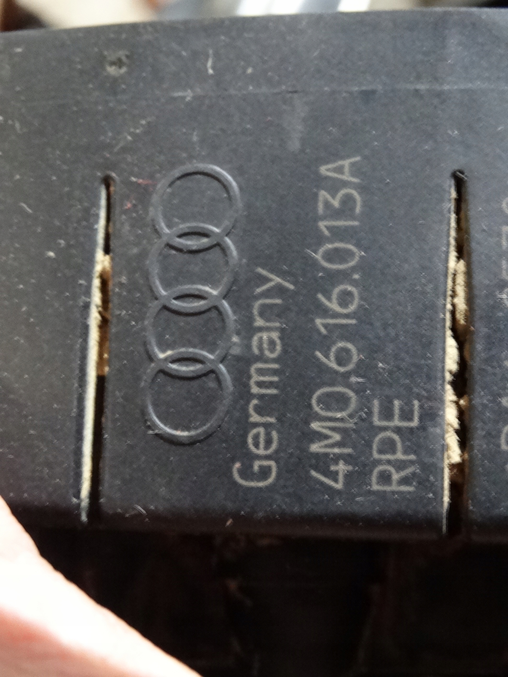 compressor; ROZDZIELACZ PORSCHE CAYENNE 9Y Q7 Q8 1