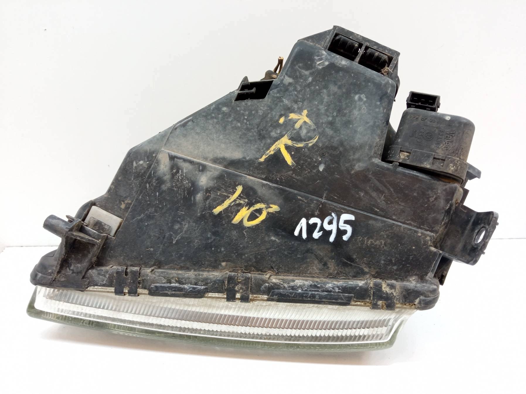light front right before LIFT 8D0941004A Audi A4 and (1994-2001) B5