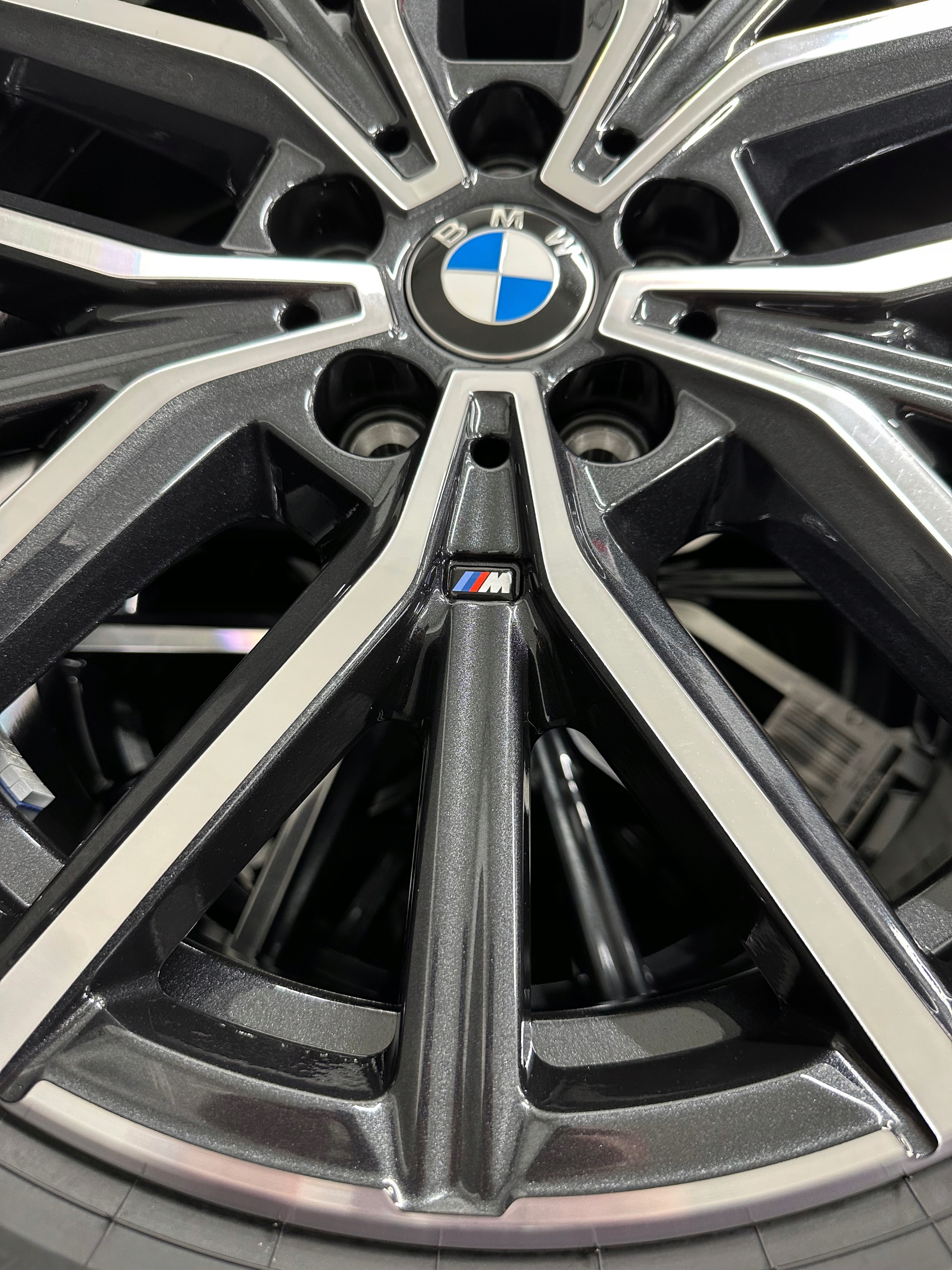 NOWE ORYGINALNE KOŁA ZIMOWE ALUFELGI 18 BMW X1 U11 X2 U10 838M Średnica felgi 18