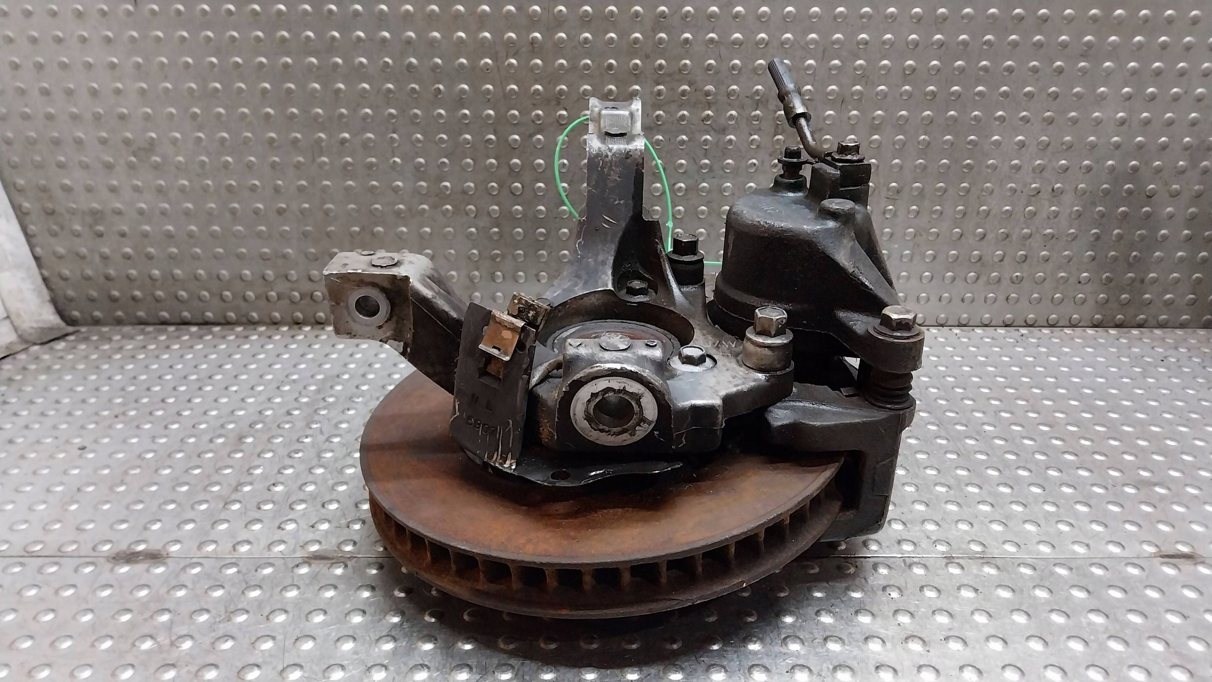 swing caliper left front SAAB 9-3 02-11