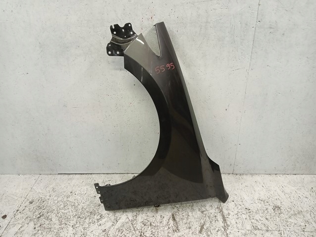 BŁOTNIK LEWY PRZÓD PRZEDNI MAZDA 3 IV SEDAN 19-