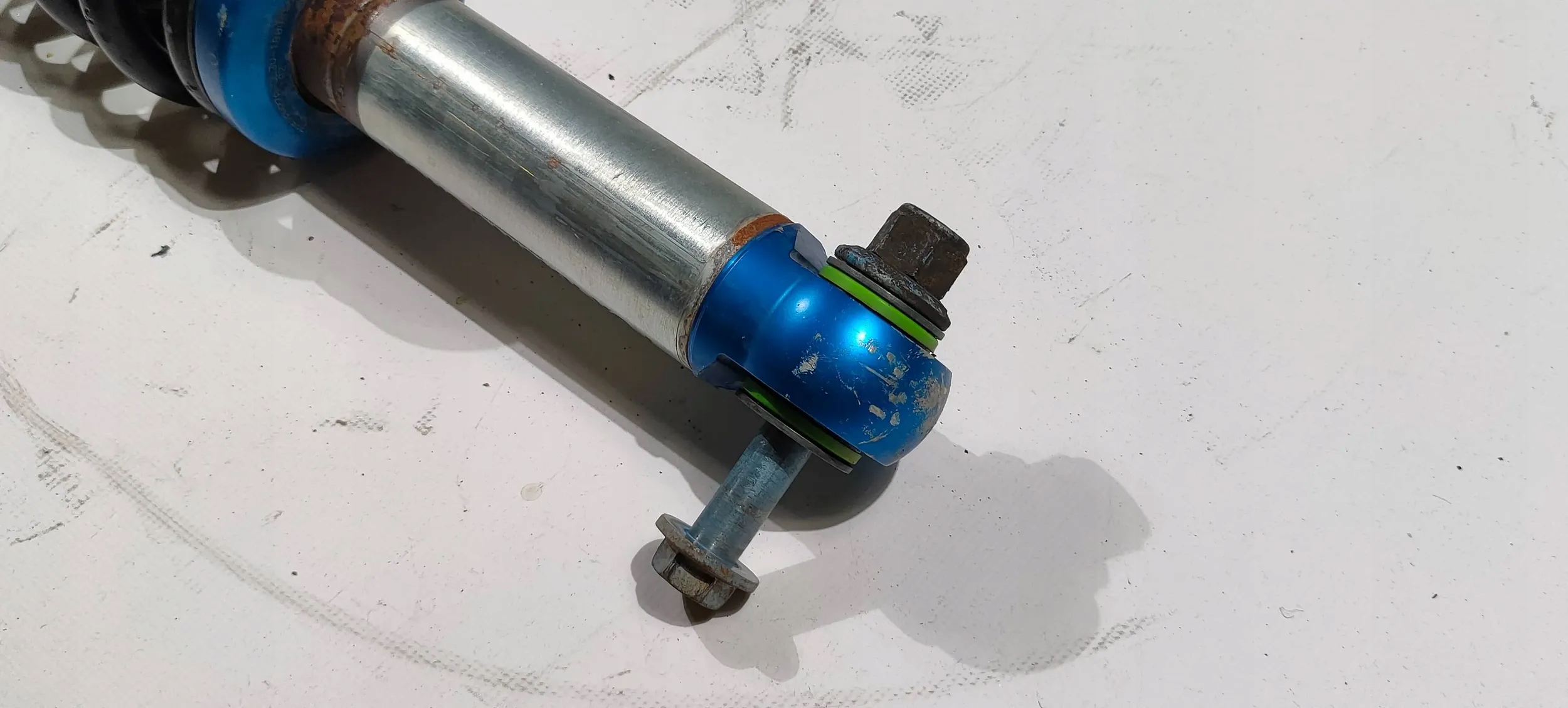 shock absorber front front left Ford F150 F-150 Raptor SVT Fox