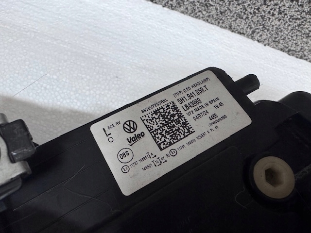 light left VW GOLF 8 LIFT GTI Full Led IQ LIGHT black