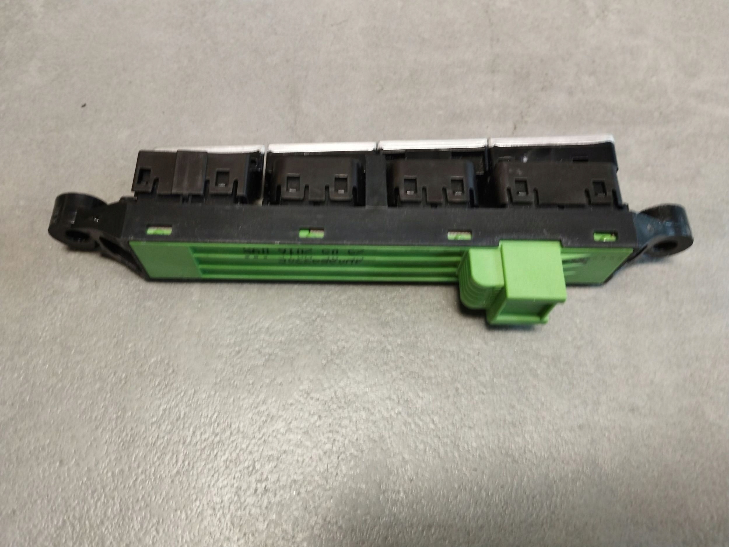 Audi A8 S8 D4 4H Schalter SITZ 4H0959770E