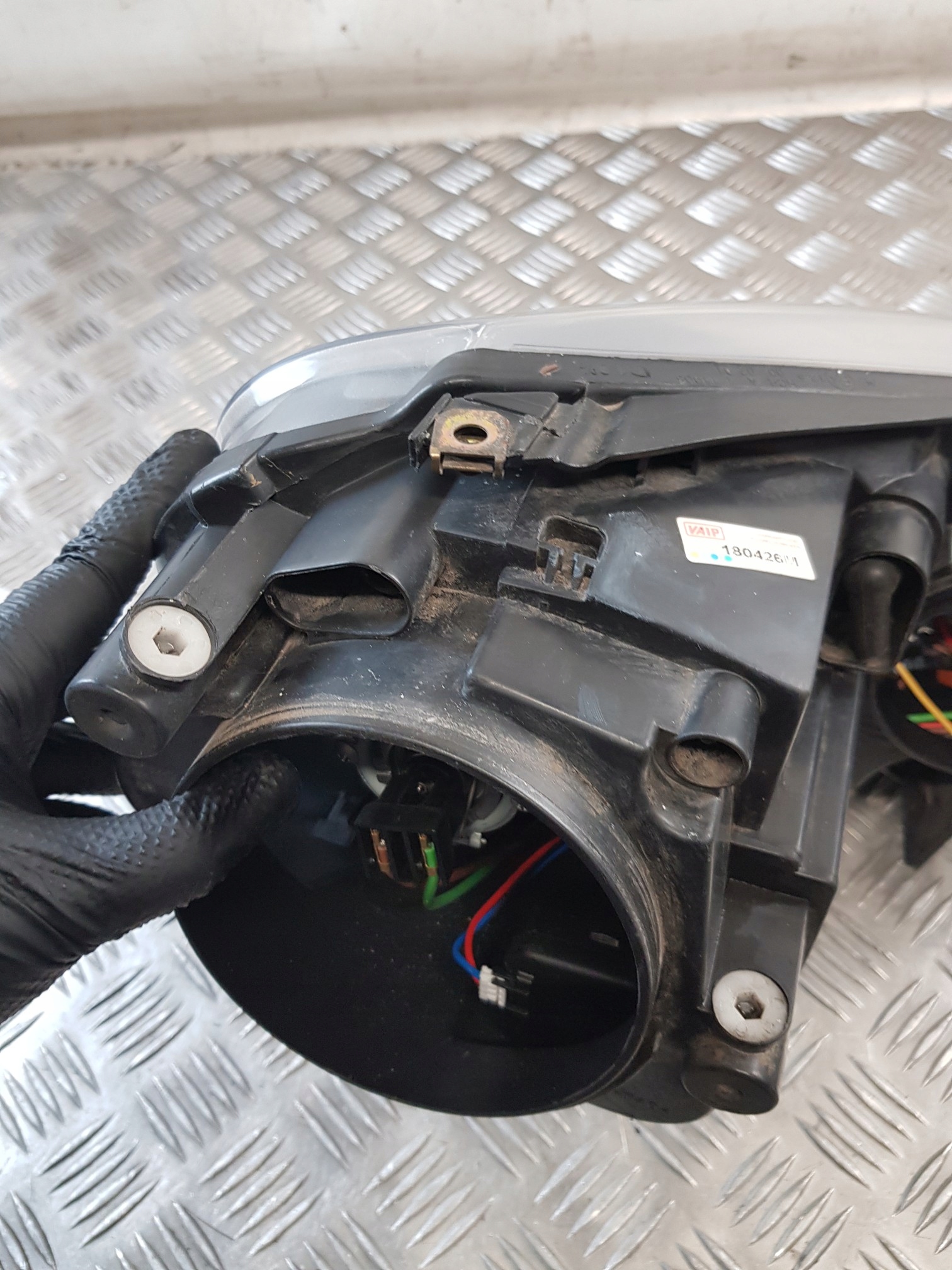 light left front VW GOLF V 04R- EUROPA