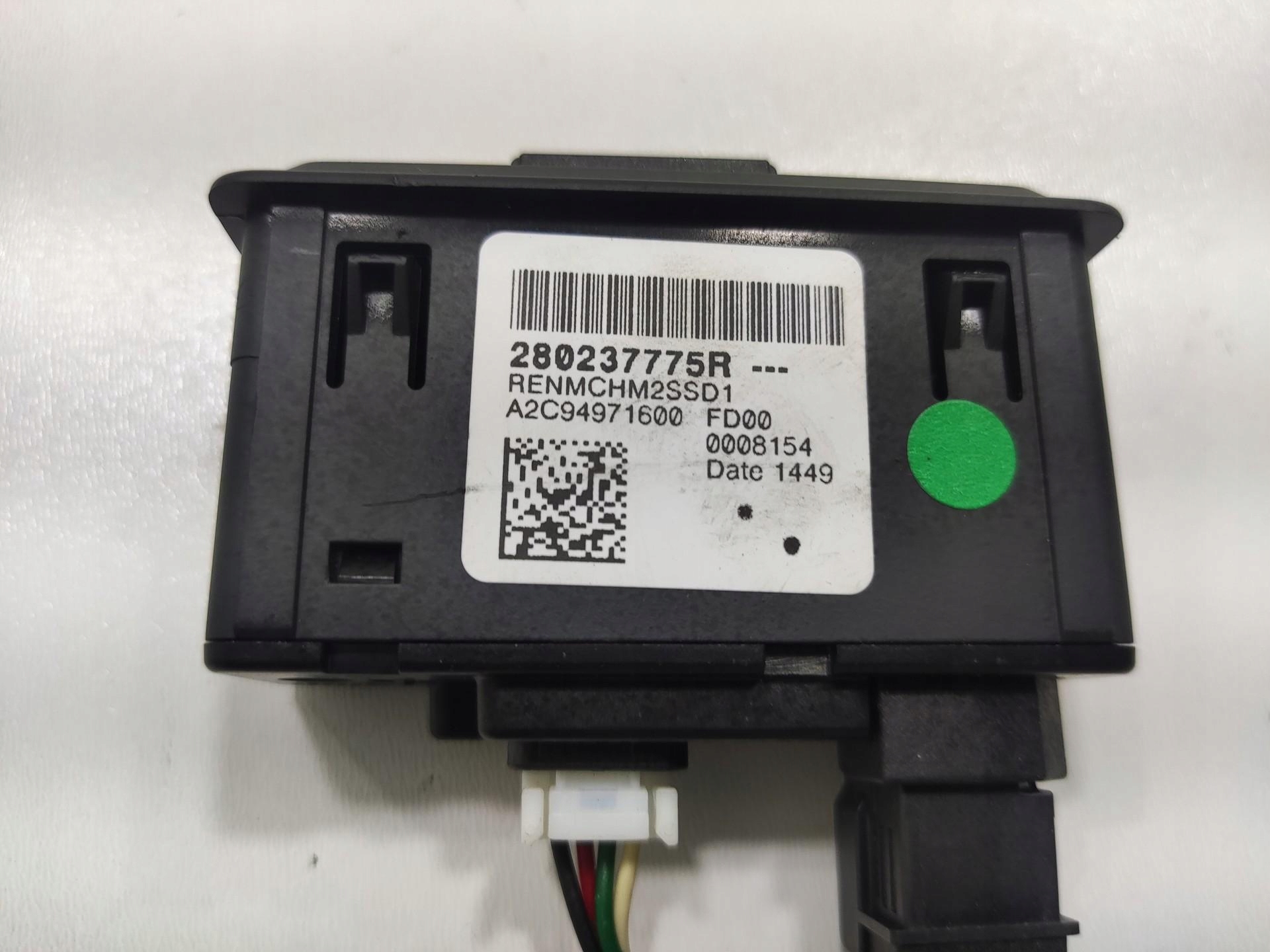 GNIAZDA PORT USB AUX RENAULT KOLEOS e LIFT 2011-2016 280237775R
