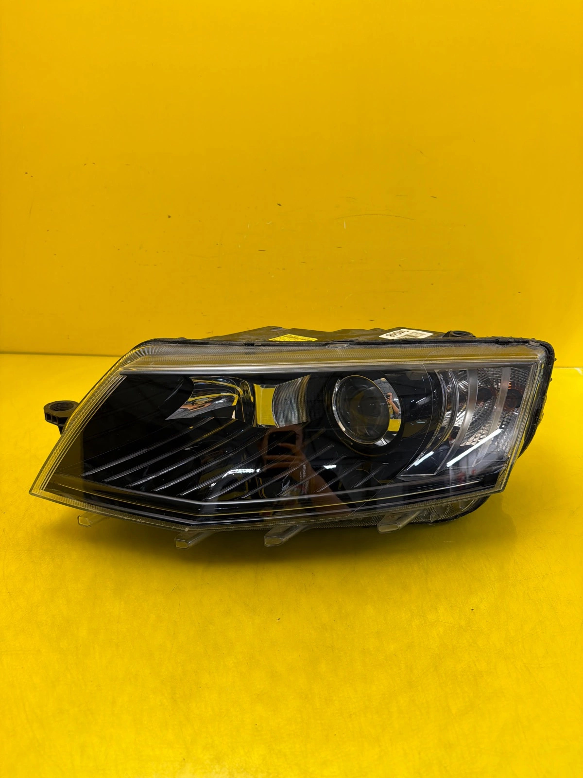 light left Skoda Octavia 3 III Xenon 5E1941015B