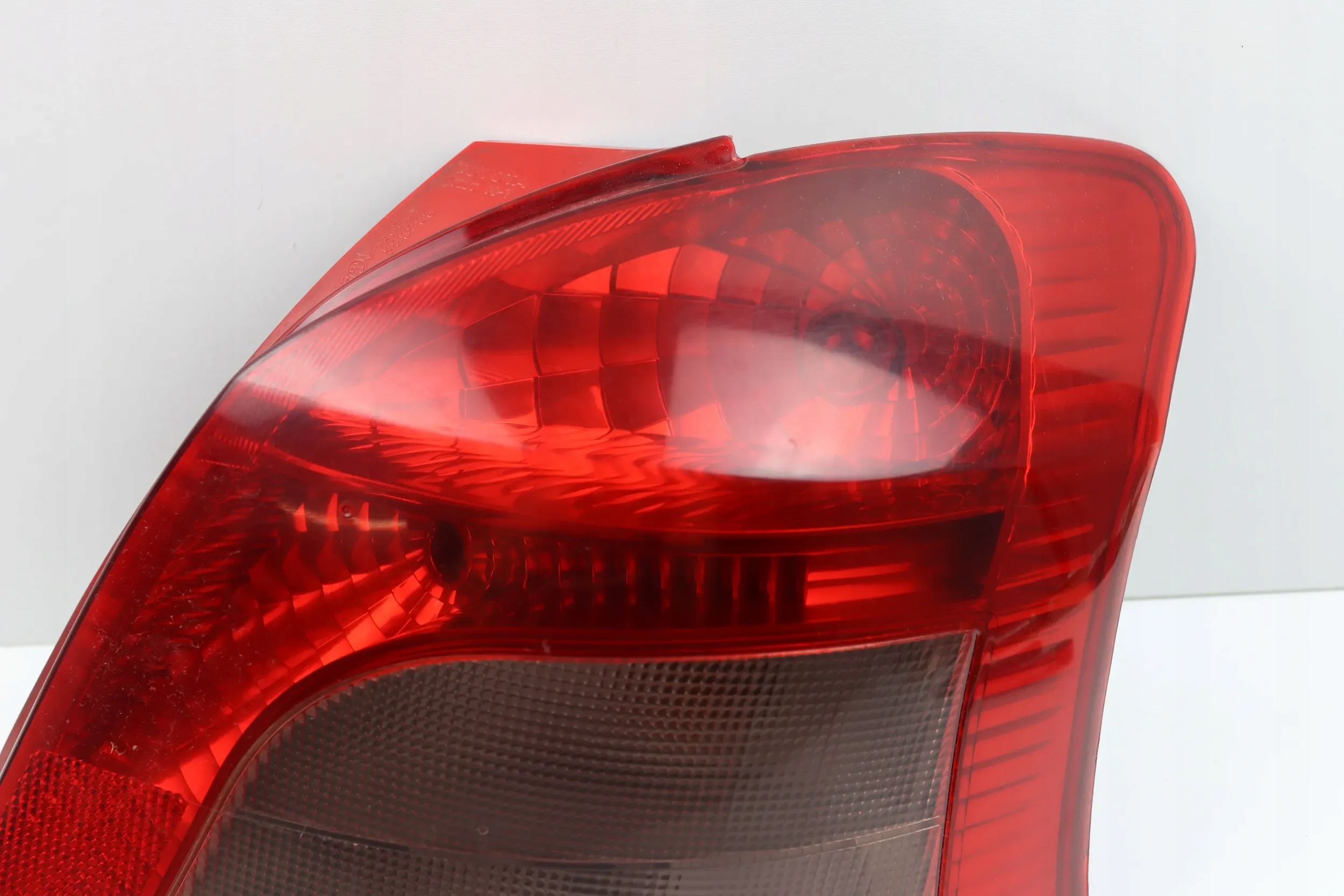 TOYOTA YARIS II 2 light right rear part rear EUROPA