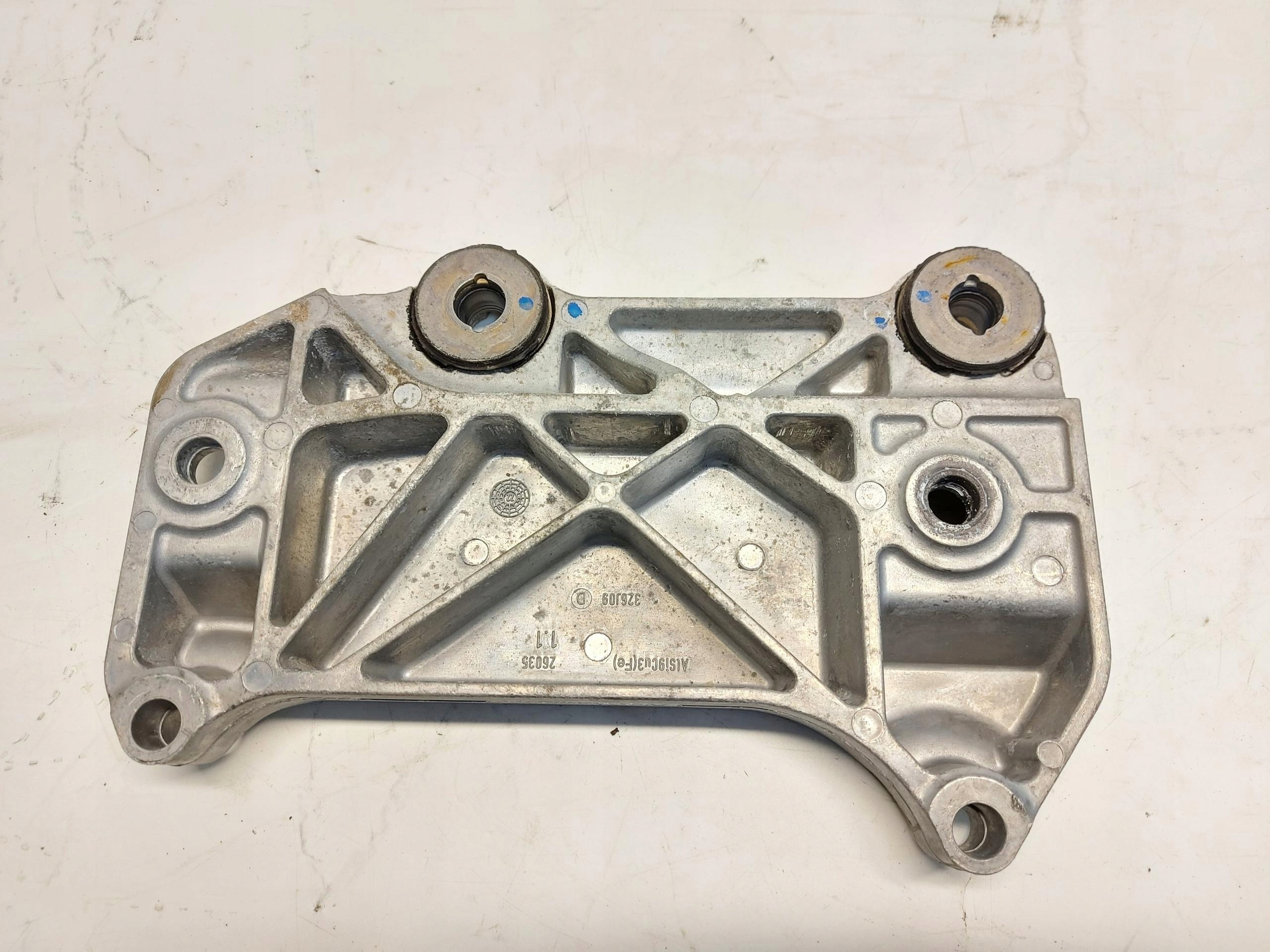 Peugeot 3008 III E3008 console holder holder left front 9840708580
