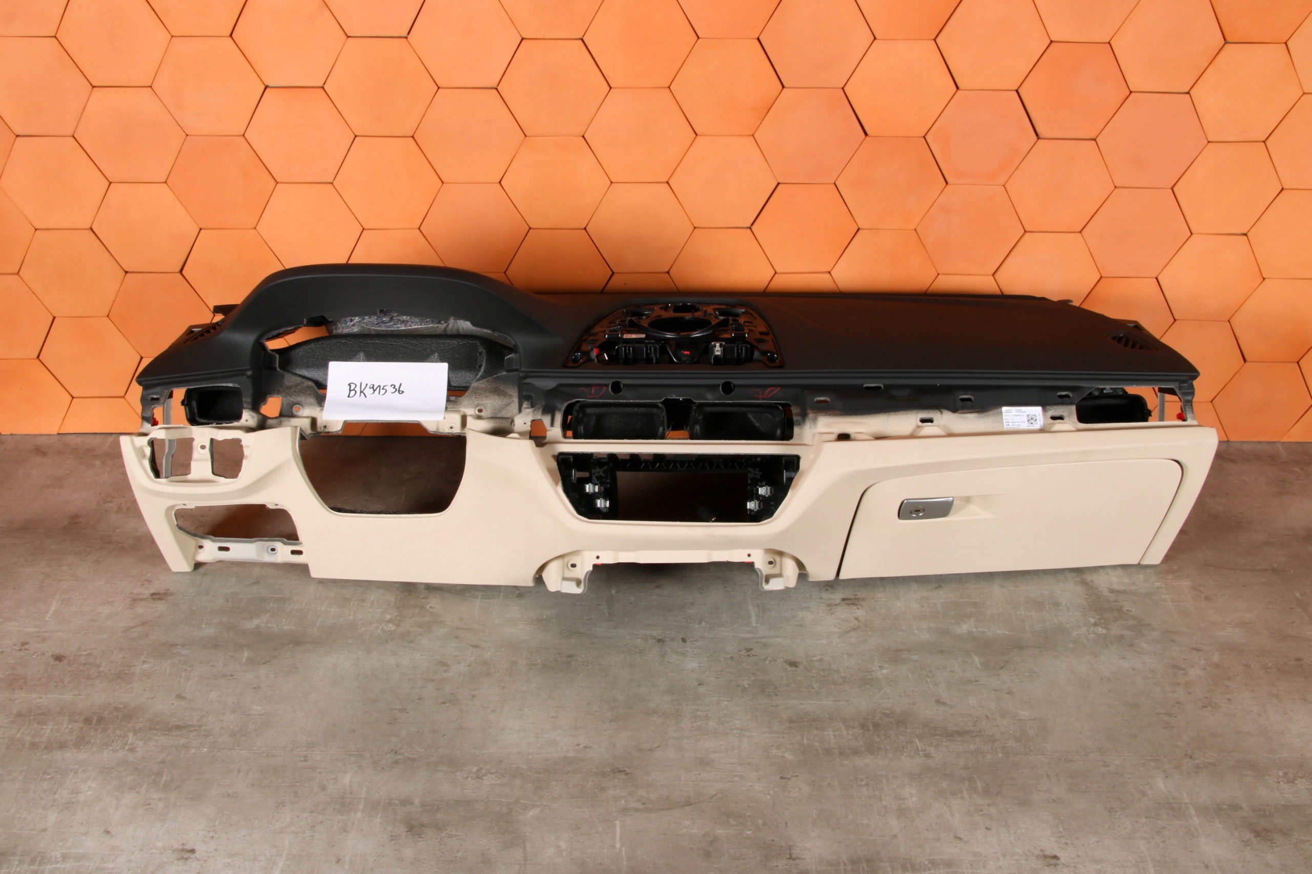 BMW 6 G32 GT originál dashboard instrument panel console CANBERRABEIGE