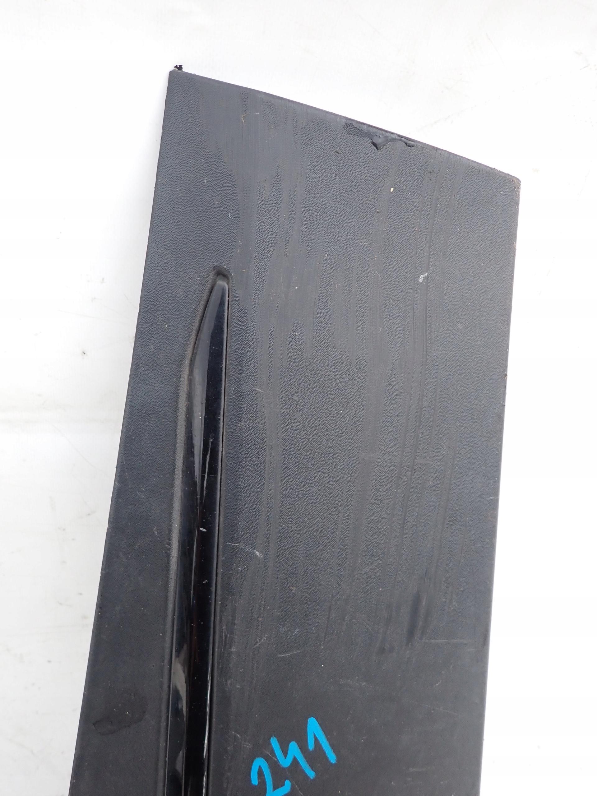 RENAULT CAPTUR 13- moulding door right front
