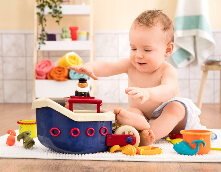 B.Toys Zestaw do kąpieli - statek z akcesoriami 6m+ Wiek dziecka 6 m +