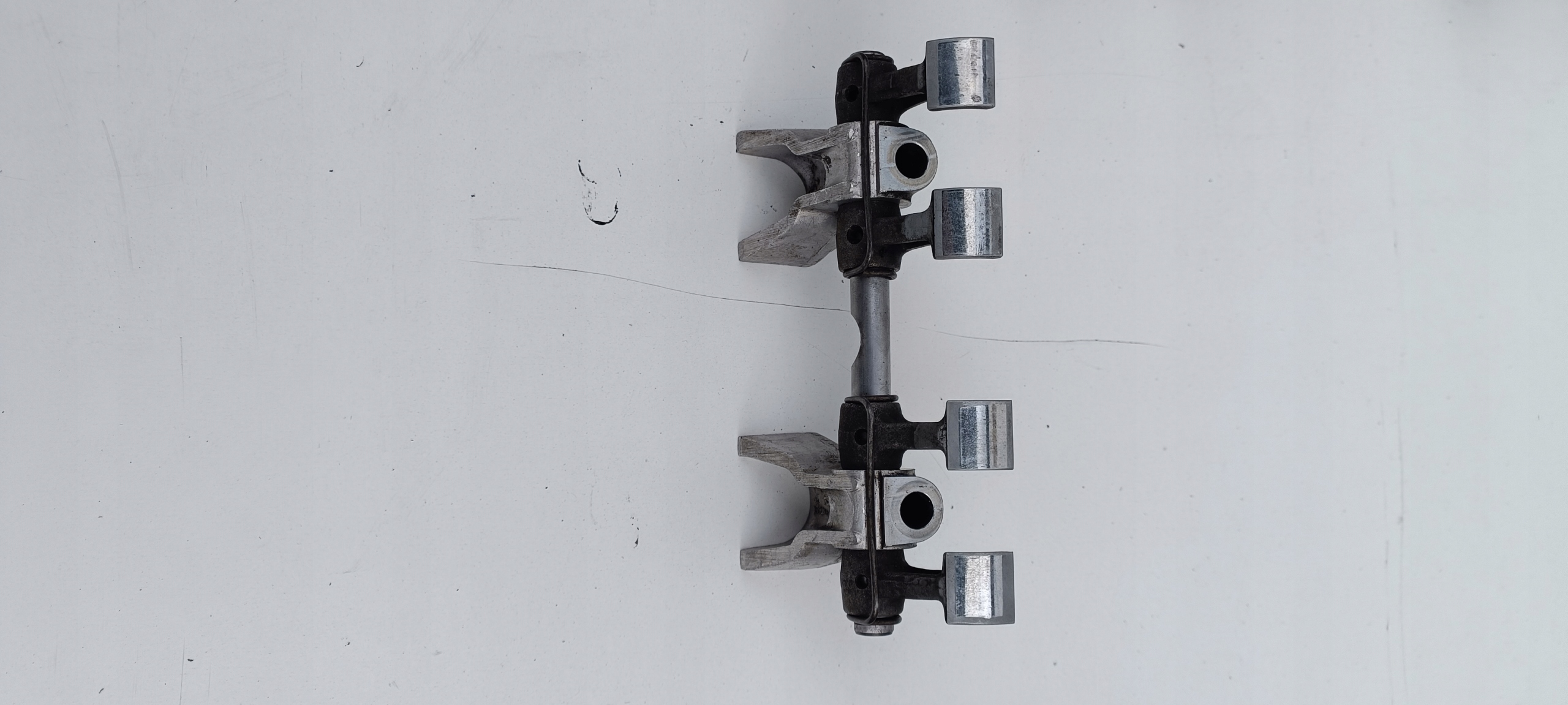 R6160550010 MERCEDES штовхач розподільного валу комплект.