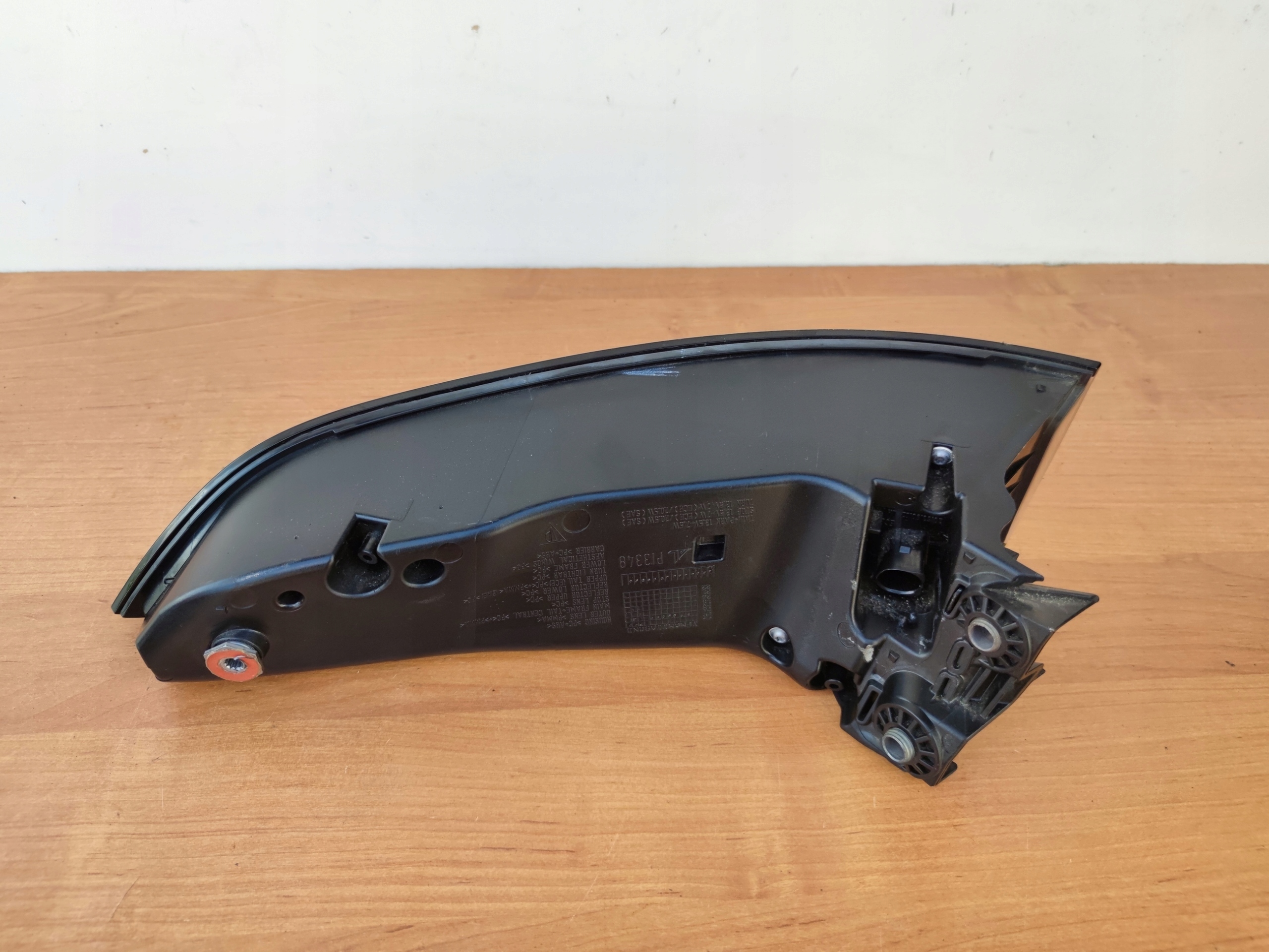 PORSCHE CAYENNE 9Y left light rear part W fender grey