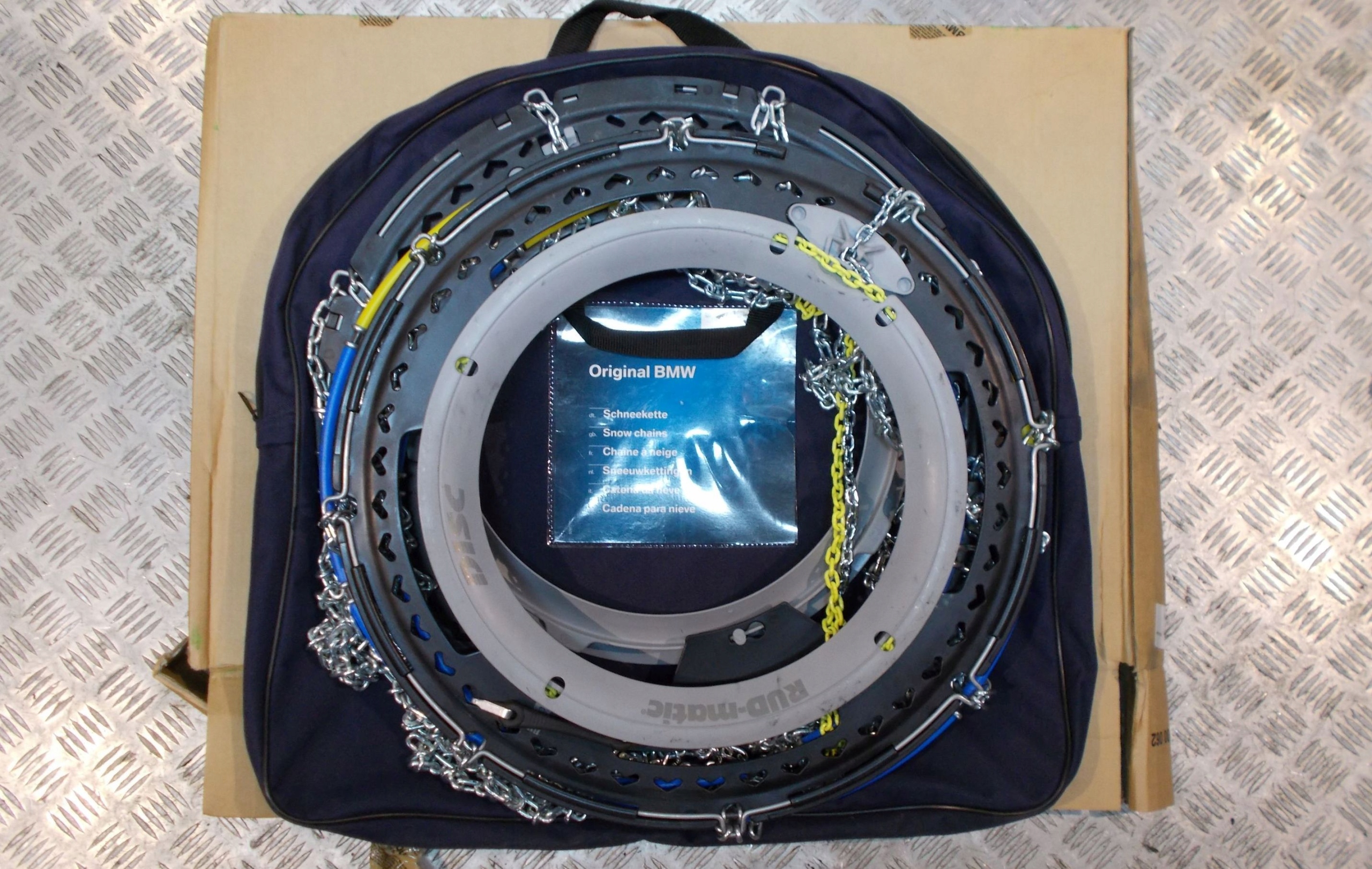 BMW ŁAŃCUCHY NA KOŁA 235/55 R17 0306048
