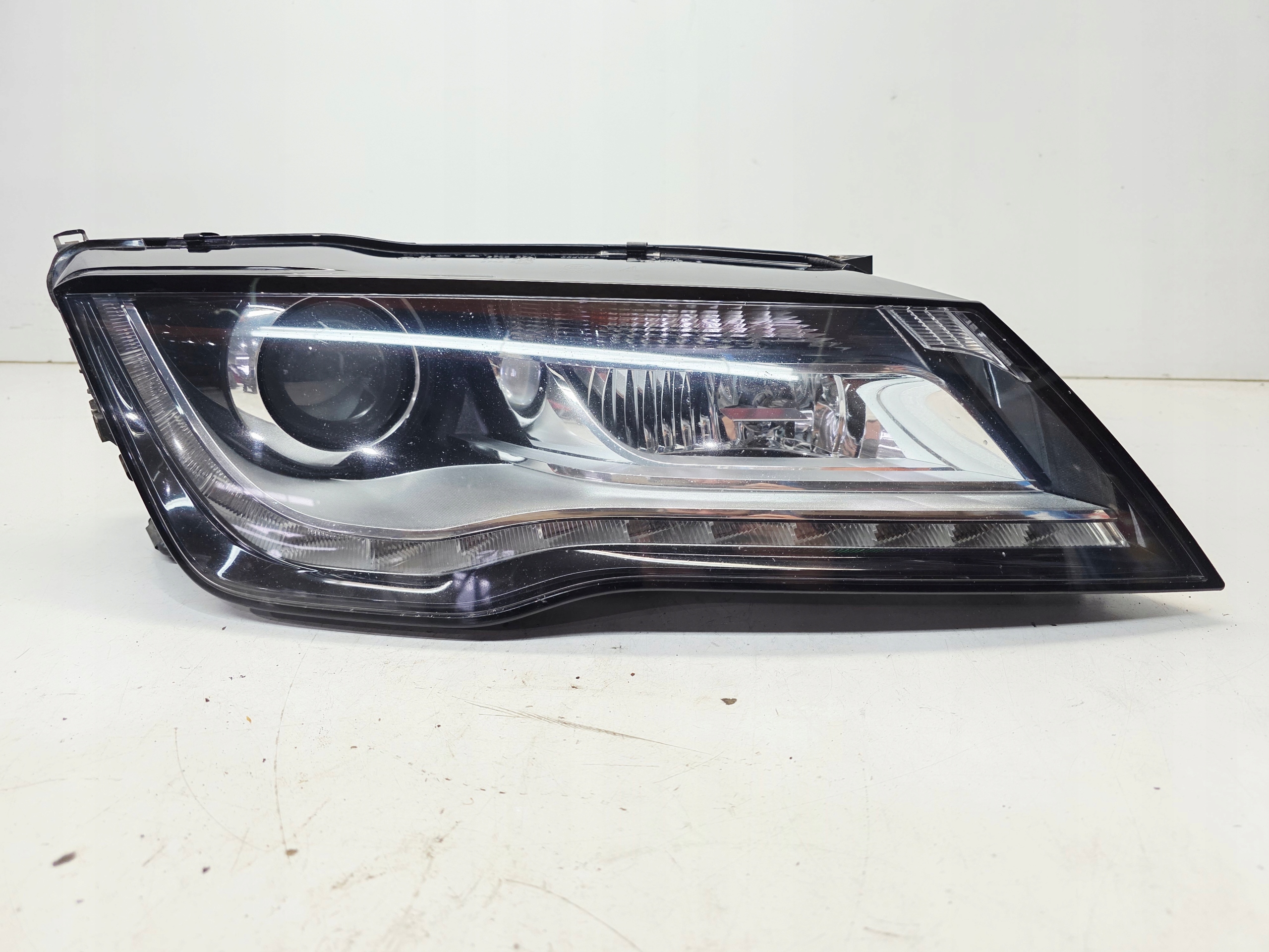 REFLEKTOR light right front BI XENON LED AUDI A7 4G8941044 EU 17/25