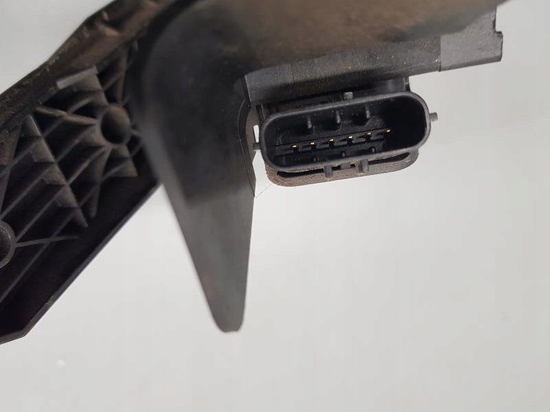 PEDAŁ GAZU POTENCJOMETR VW GOLF PLUS 1.9 TDI Typ samochodu Samochody osobowe