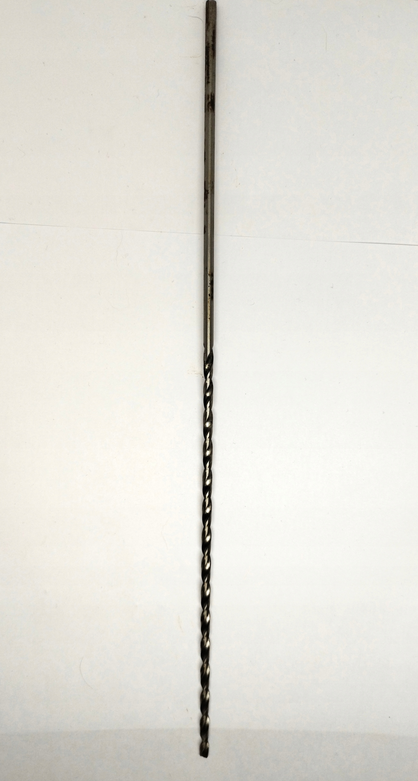 

Wiertło Długie NWKp Fi 4 x 300 x 170 mm P 18