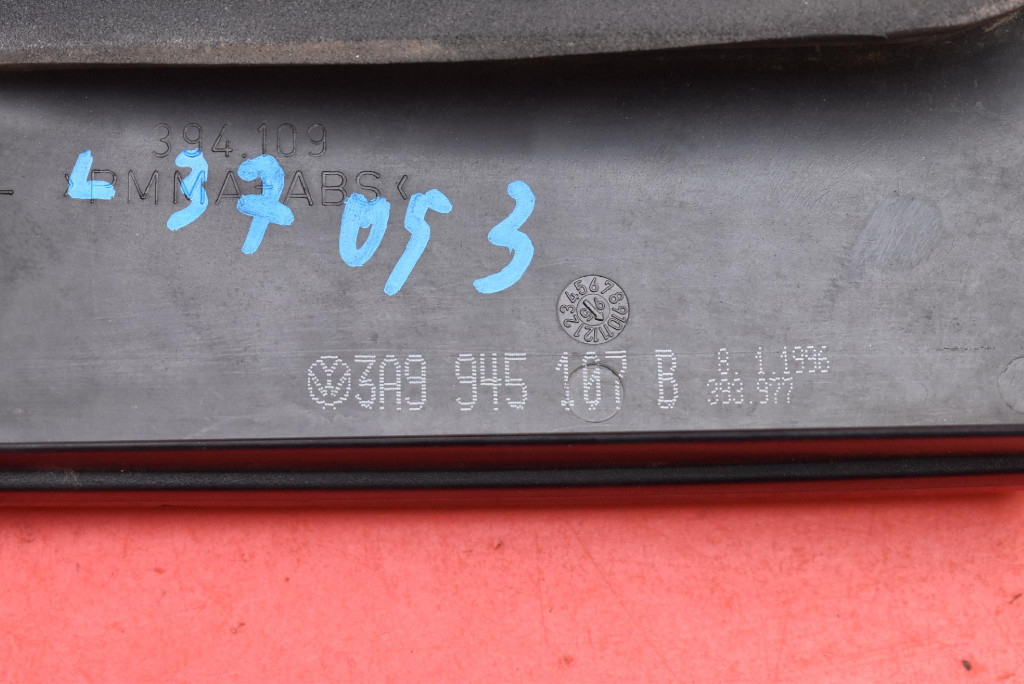 light left rear part rear 3A9945107B VW PASSAT B4 KOMBI 93-97