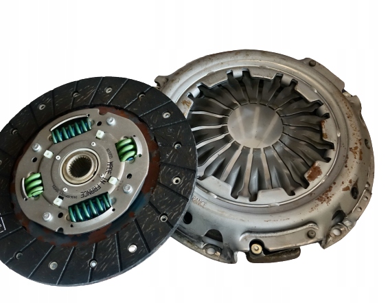 826207 - КОМПЛЕКТ ЗЧЕПЛЕННЯ RENAULT LAGUNA II 1.8 2.0