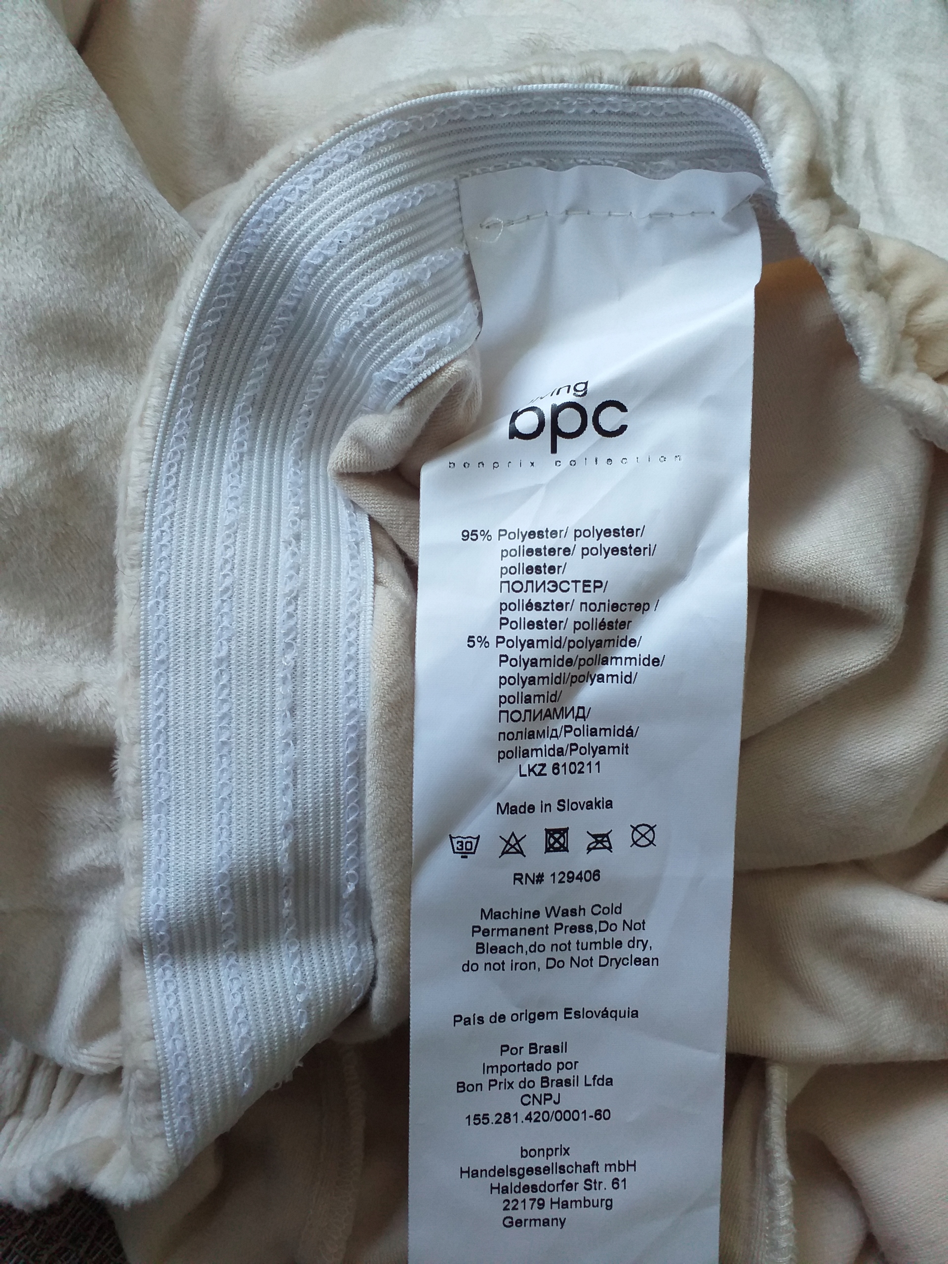 Pokrowiec narzuta na sofę kanapę 2os BonPrix 160cm Materiał wykonania poliester