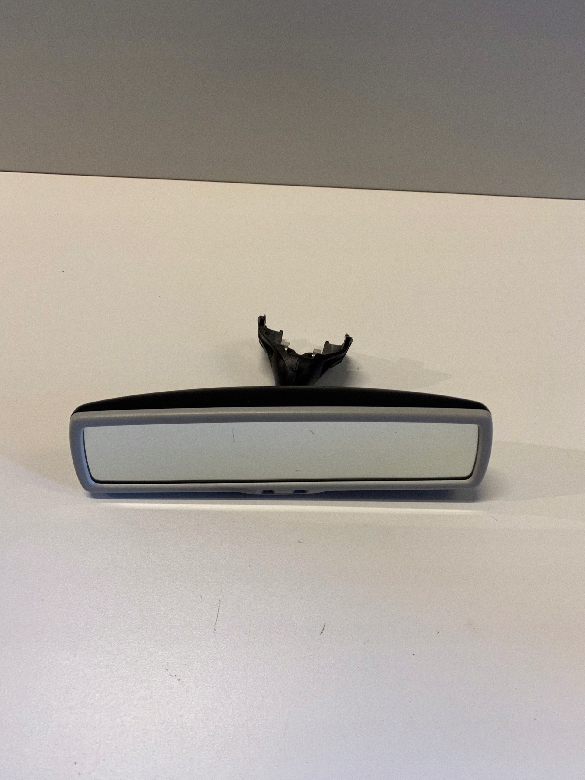 LUSTERKO WEWNĘTRZNE WSTECZNE VW GOLF V 1K0857511