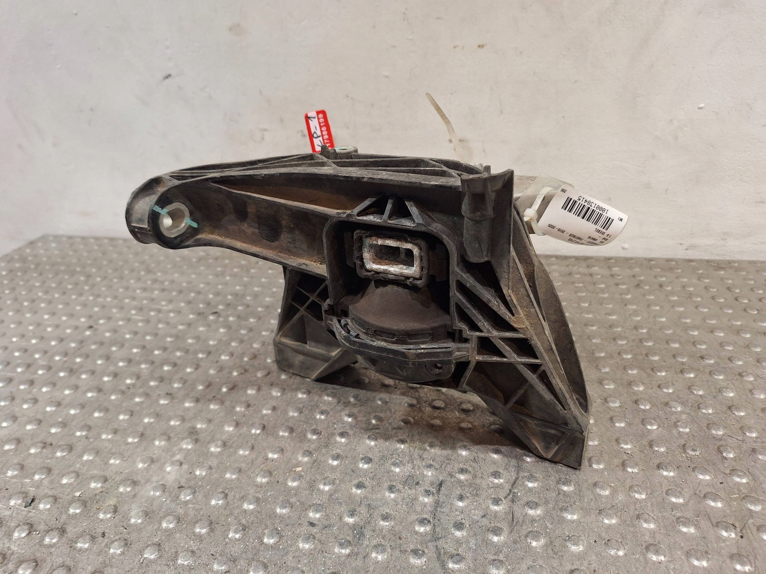 holder engine mount A1S111CU2 PEUGEOT 3008 II 1.5 EHDI 16