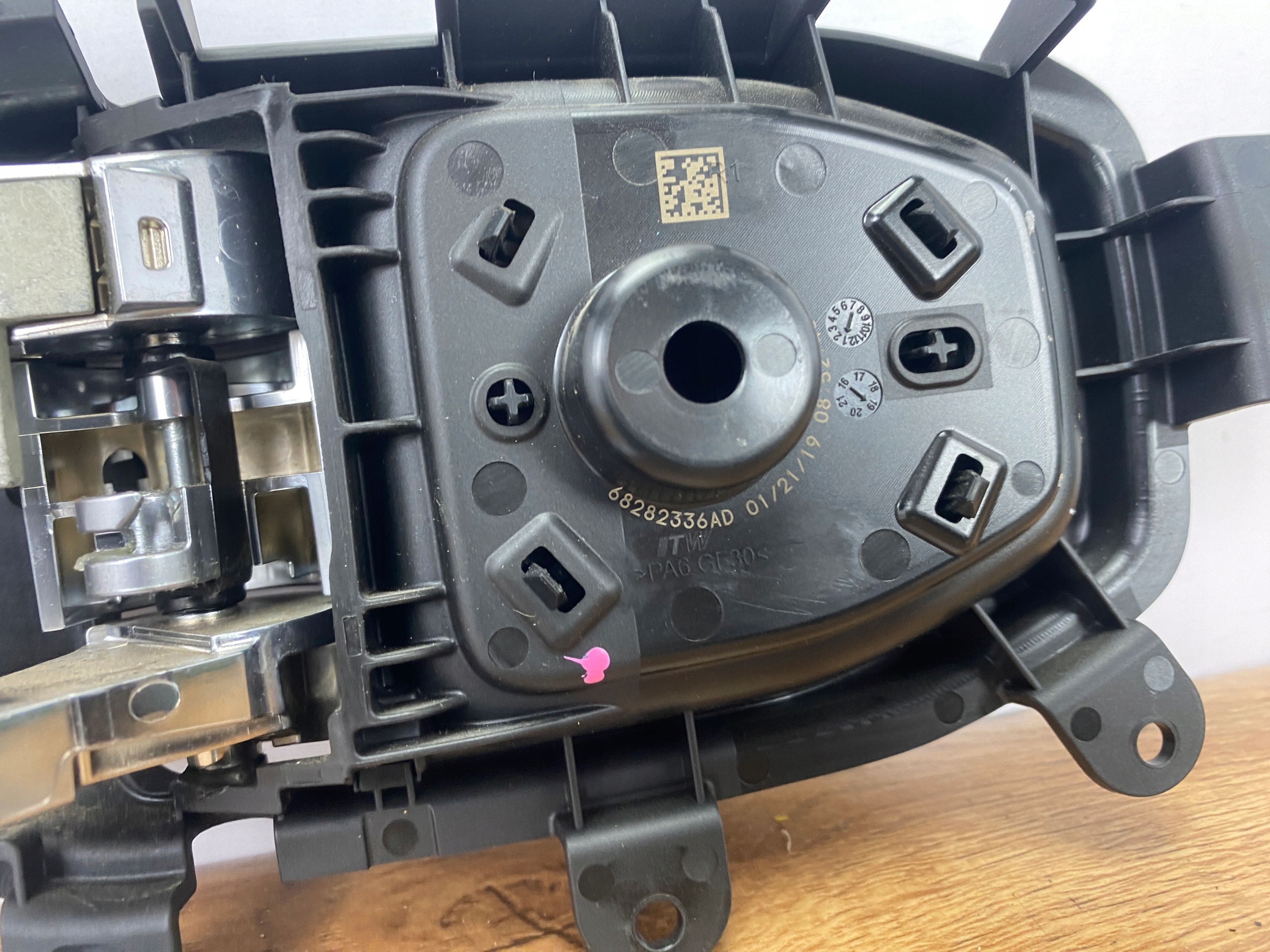 handle inner right 4xe Jeep Wrangler JL 2018+ USA