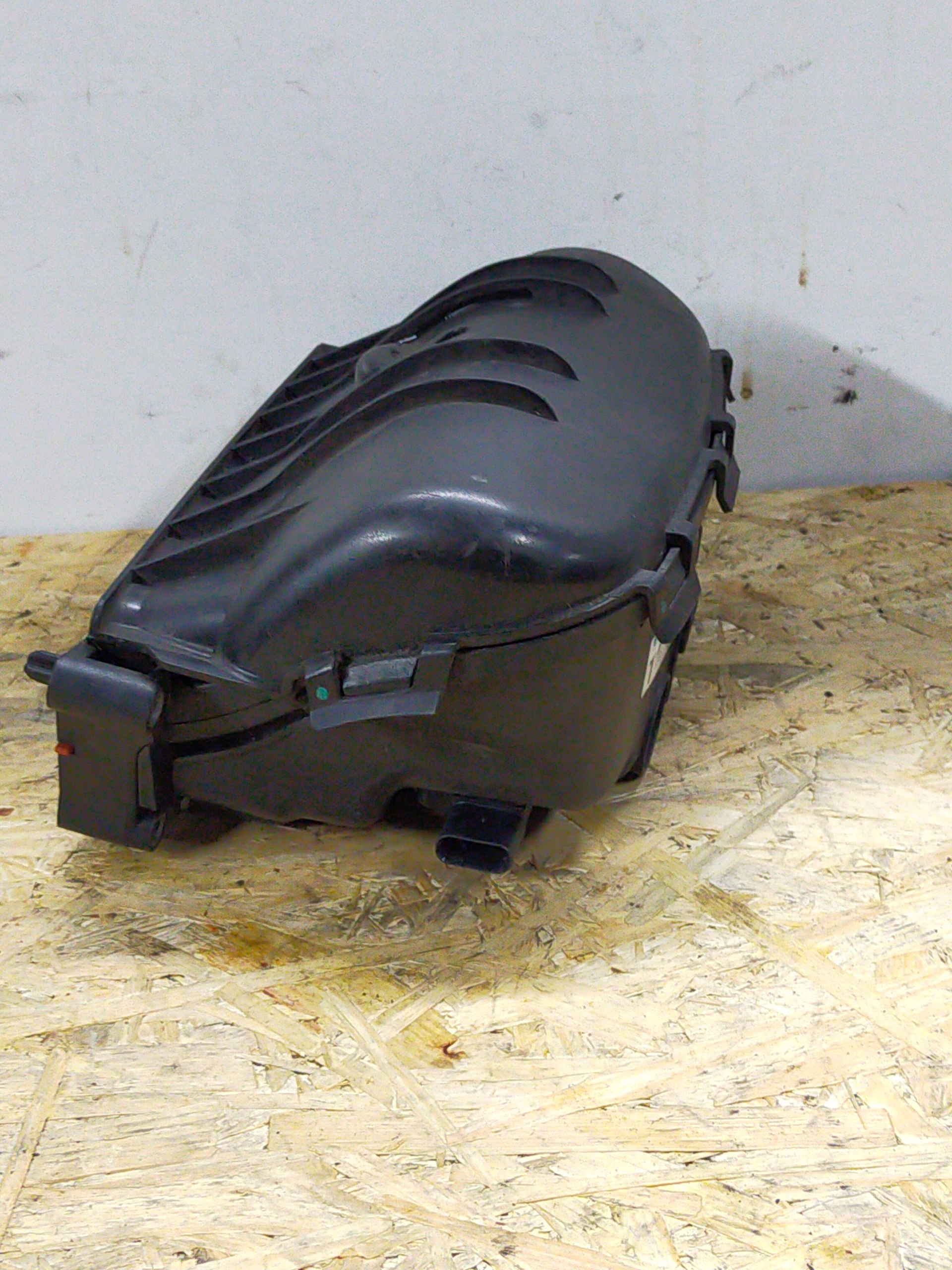 OPEL intake manifold 55595140
