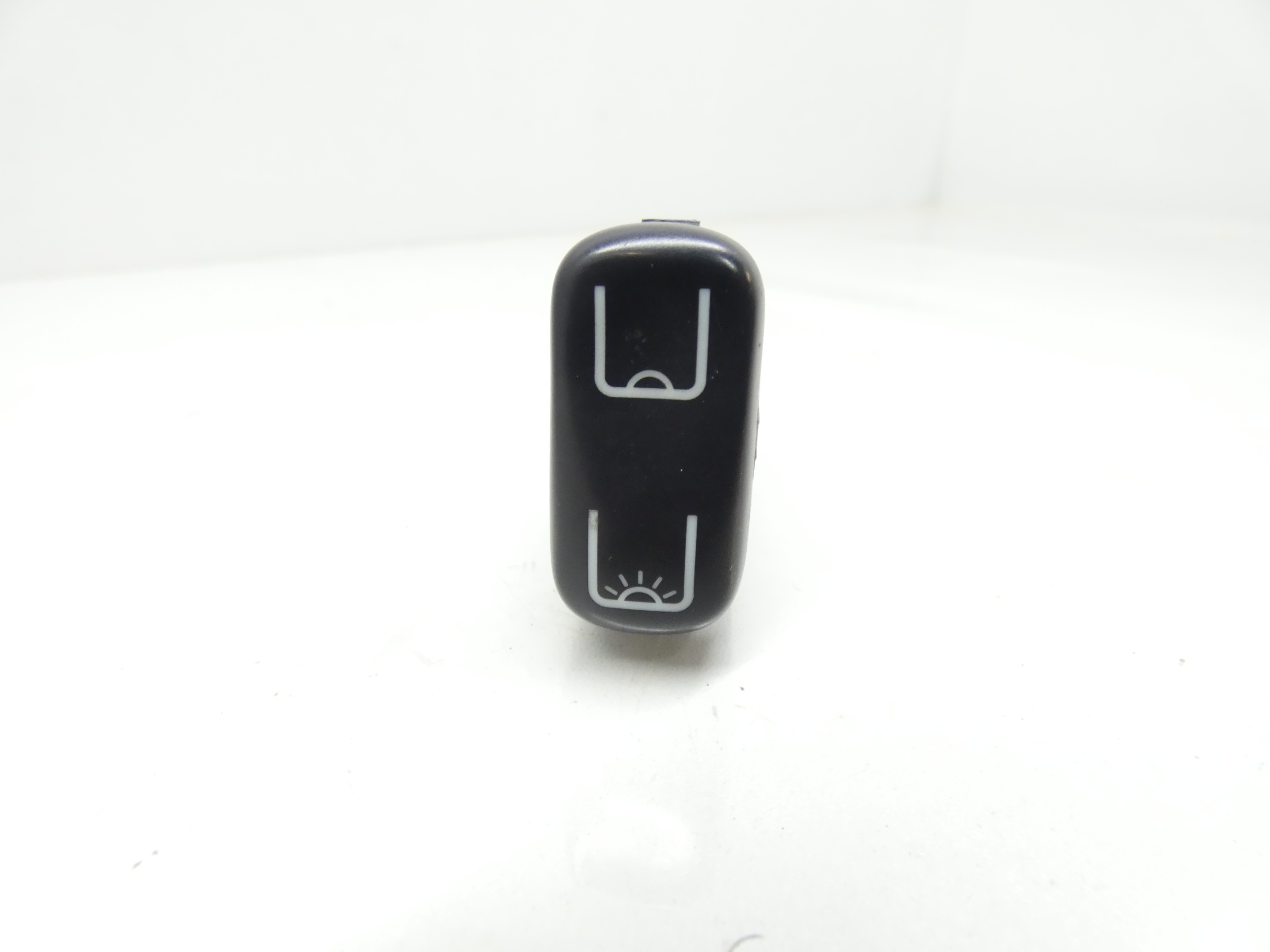 switch lighting cabs MERCEDES VITO W638 96-03 0055452207