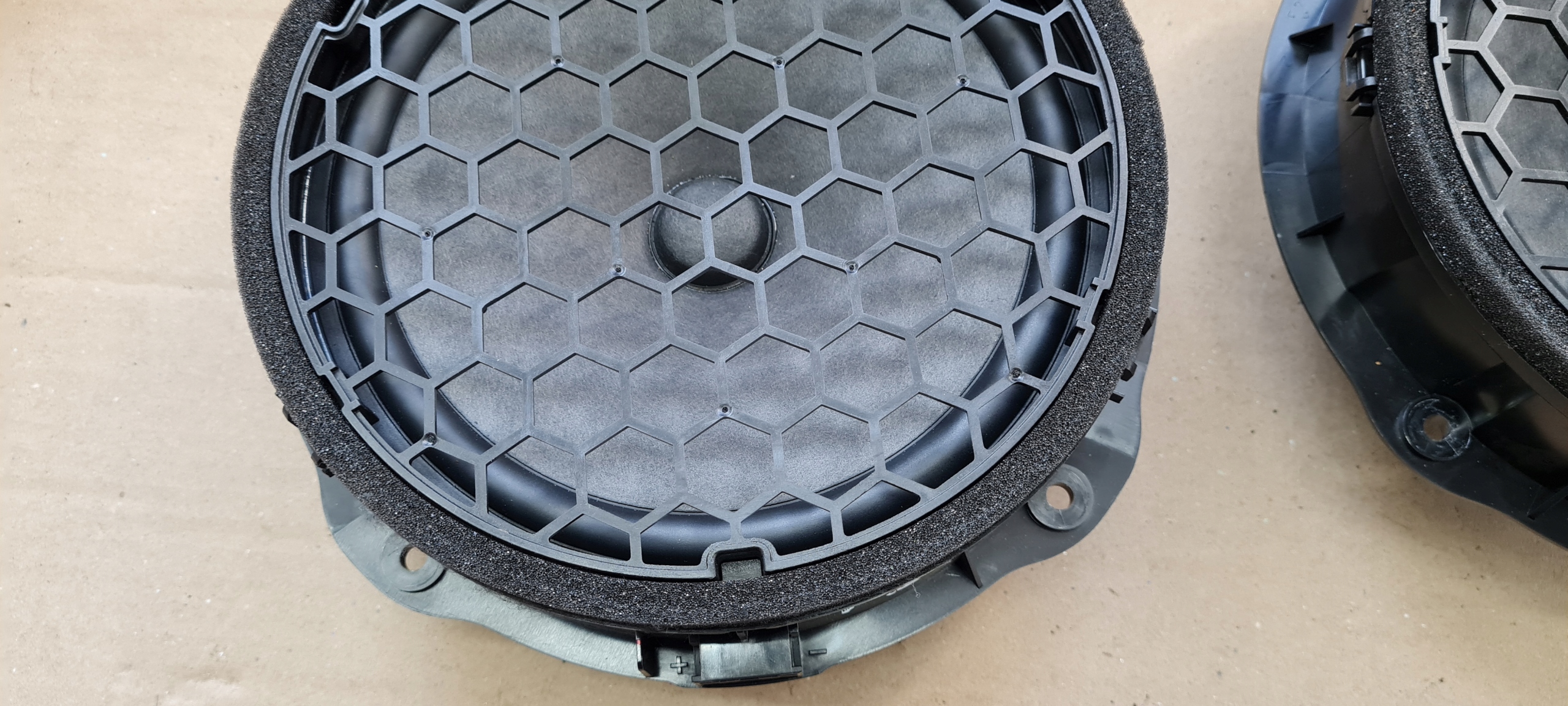 S3 8V sedan A3 speaker door front left right 8V0035415A