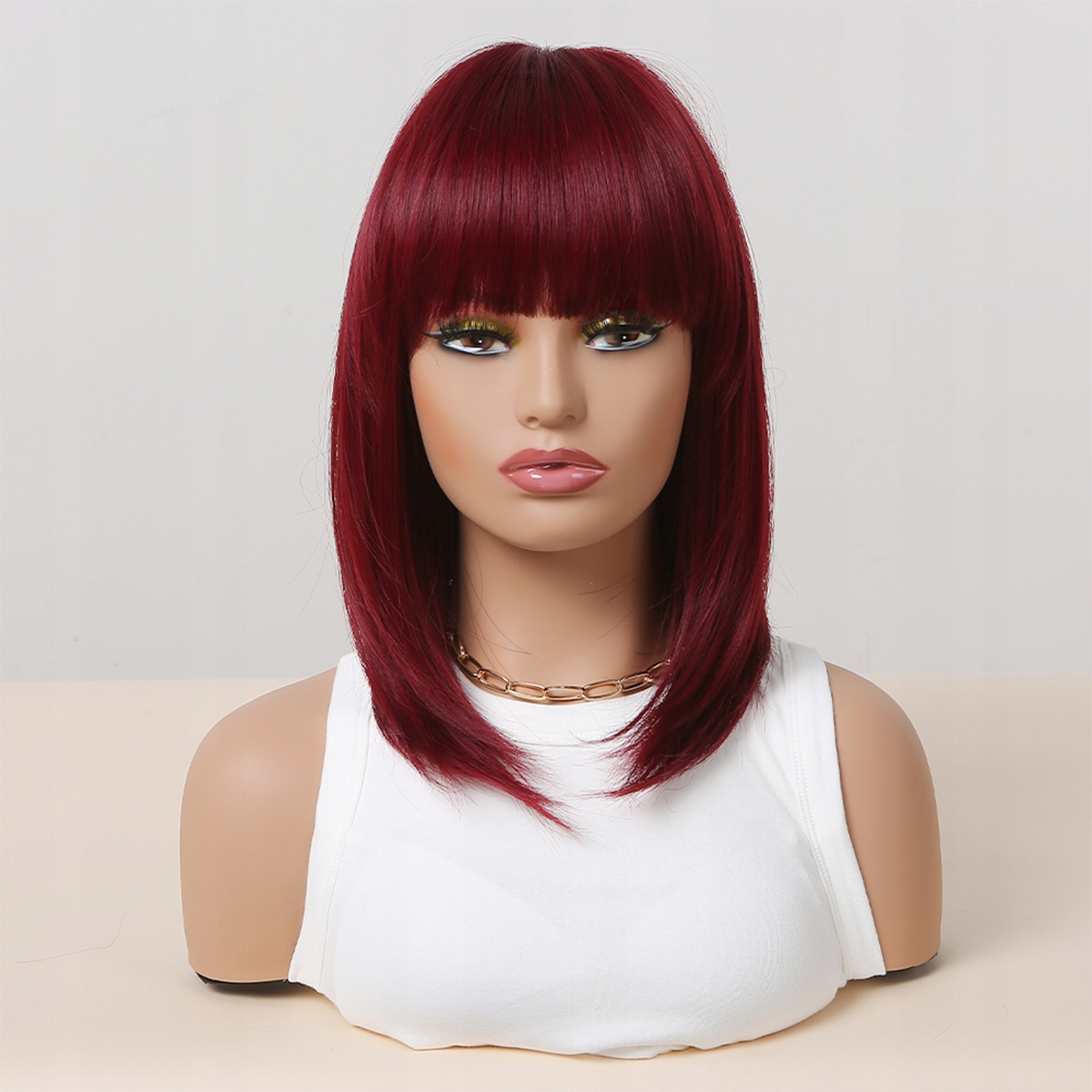 Vínová paruka Rachel s ofinou