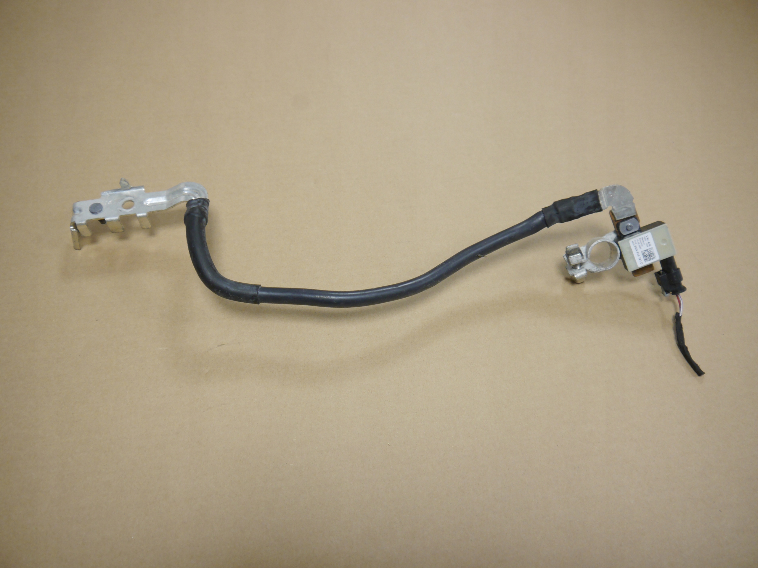 AUDI KLEMA АККУМУЛЯТОР 5QA915181D