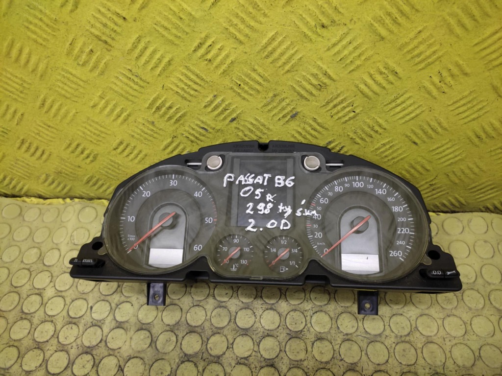 VW PASSAT B6 2.0 D dials A2C53106067