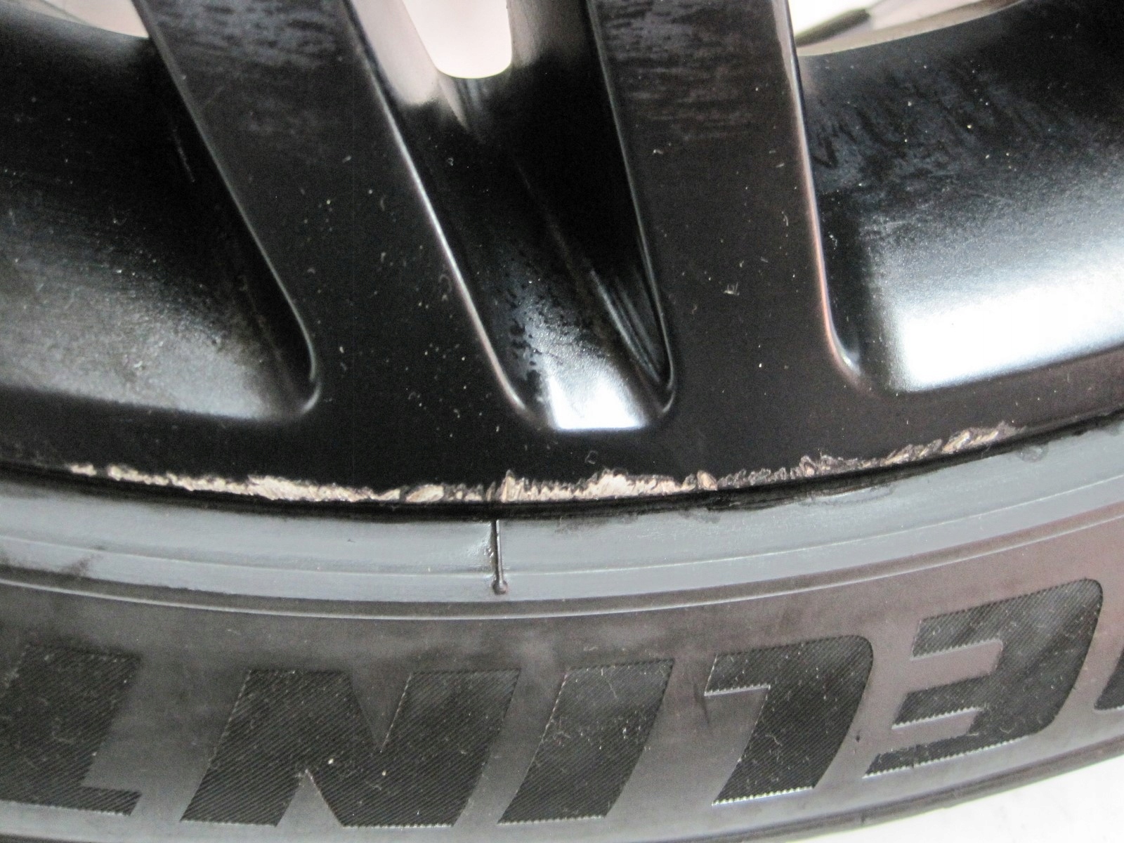 wheels discs tyres Range Rover SPORT 6MM R22