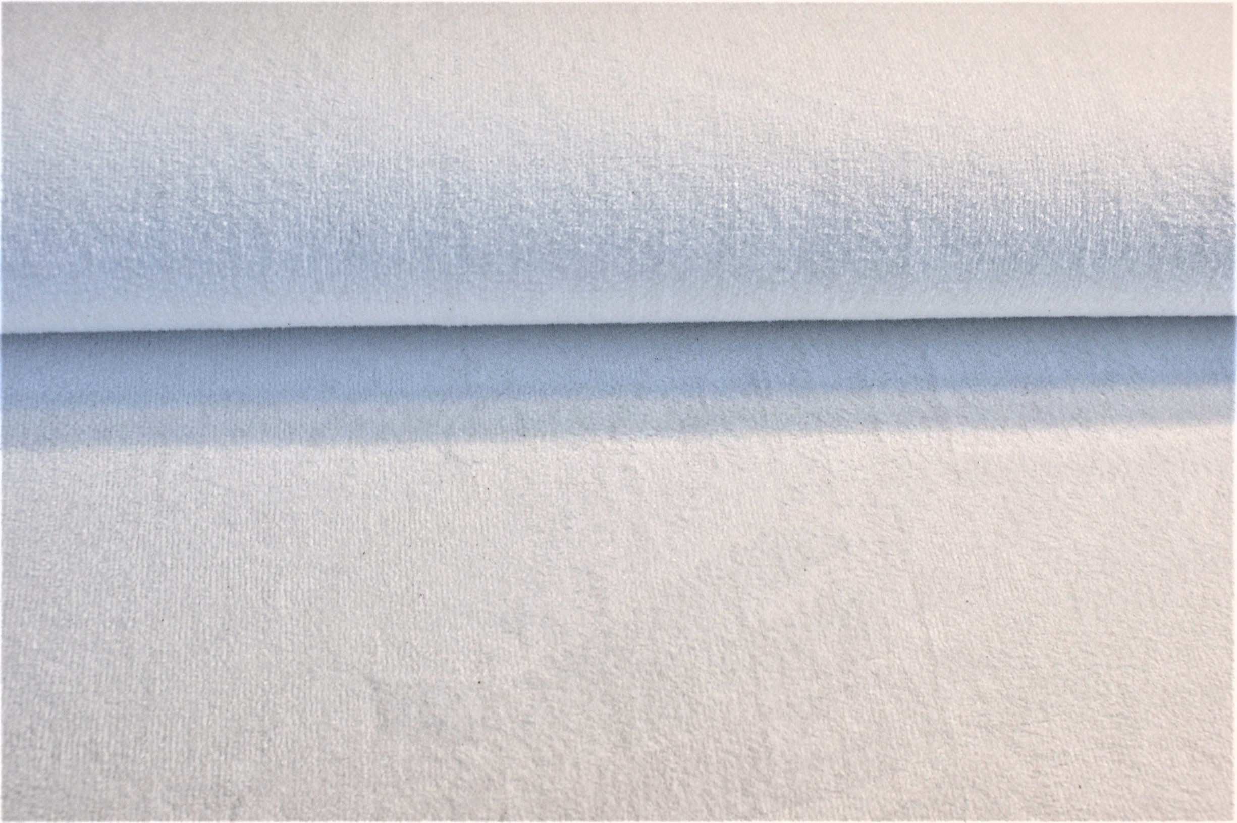 

Biały dywan na ślub 1,75m x4,20m Lindau White